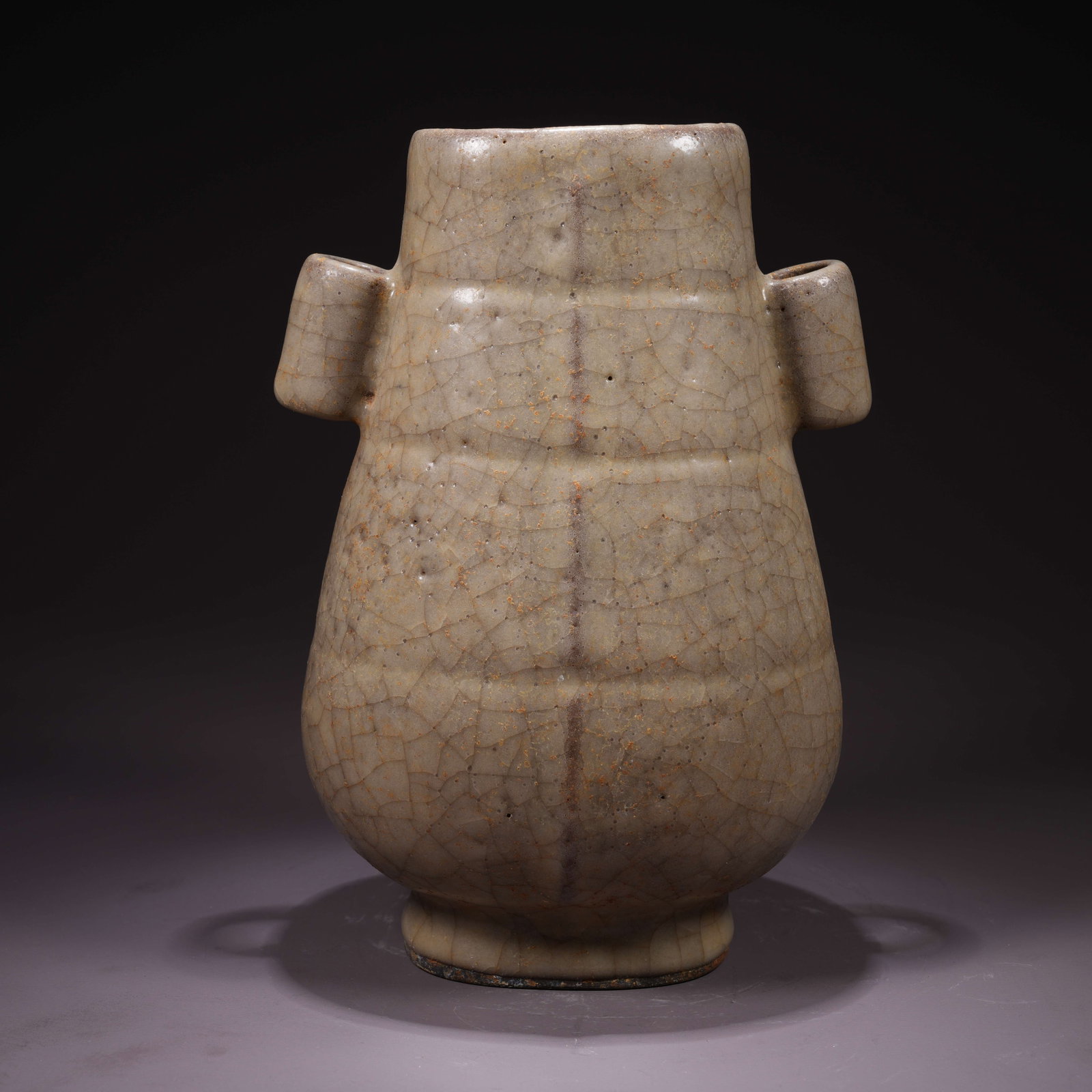 A GE WARE VASE WITH TUBULAR HANDLES (1 of 9)