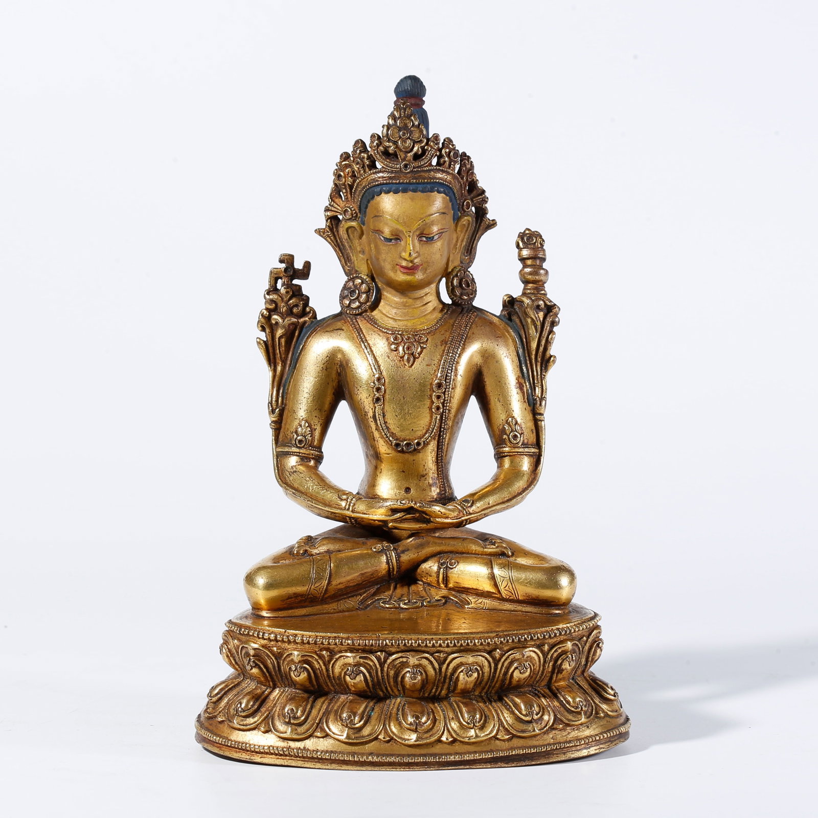 A GILDED BRONZE BUDDHA STATUE (1 of 9)