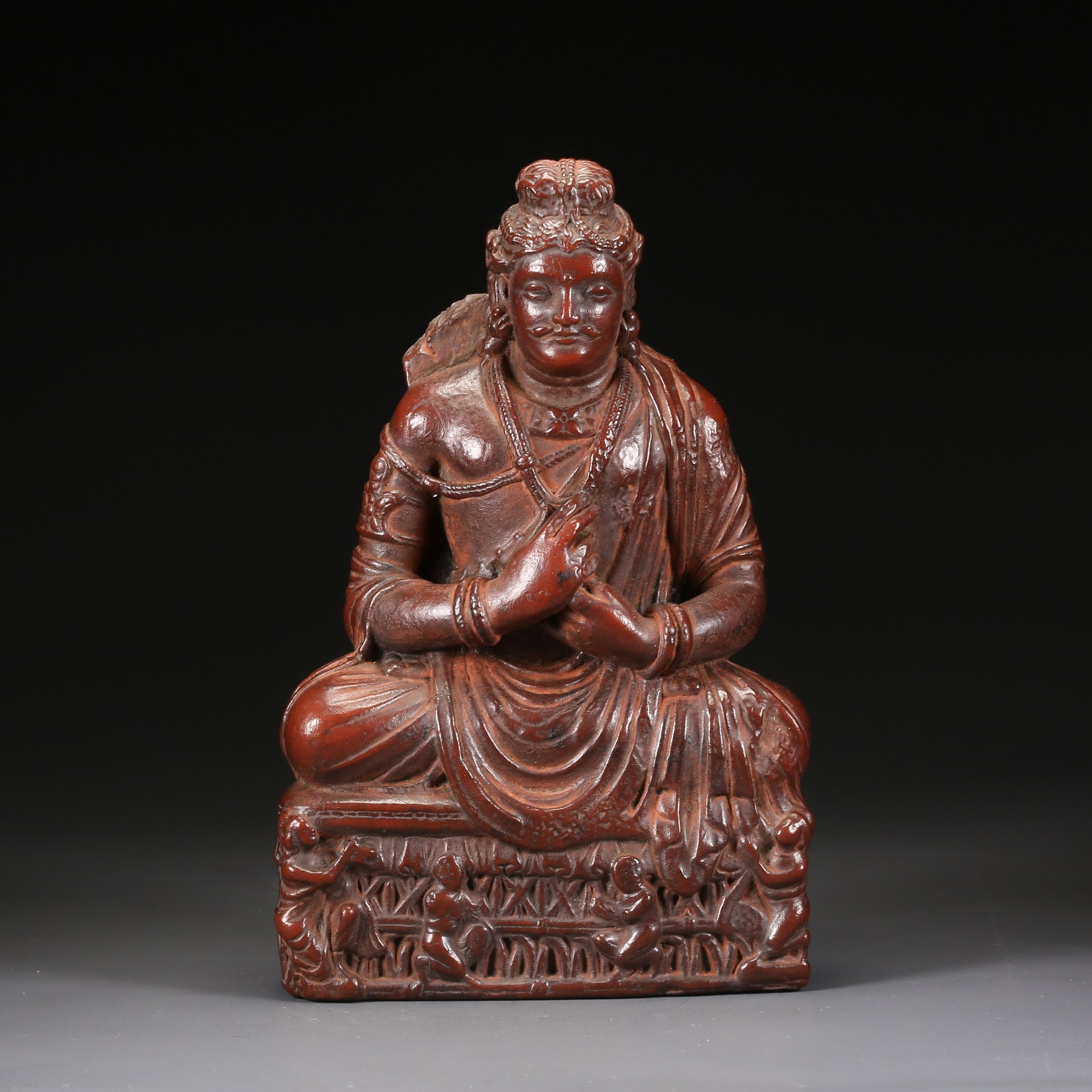 A GANDHARA-STYLE BUDDHA STATUE (1 of 8)