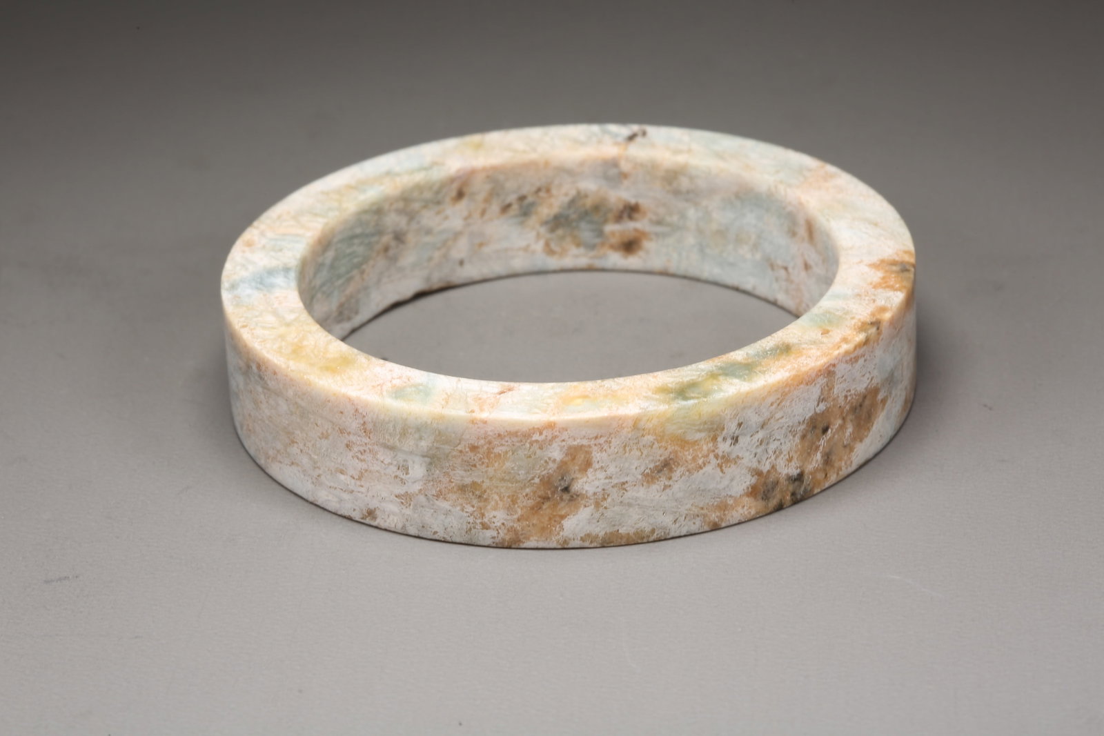A ANCIENT JADE RING - 4