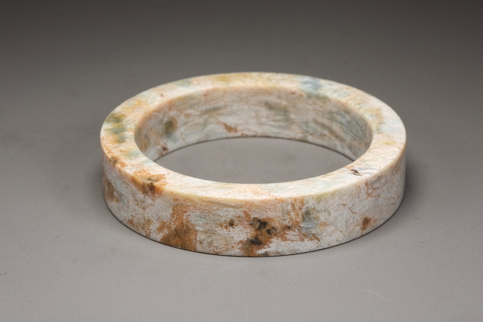 A ANCIENT JADE RING - 5