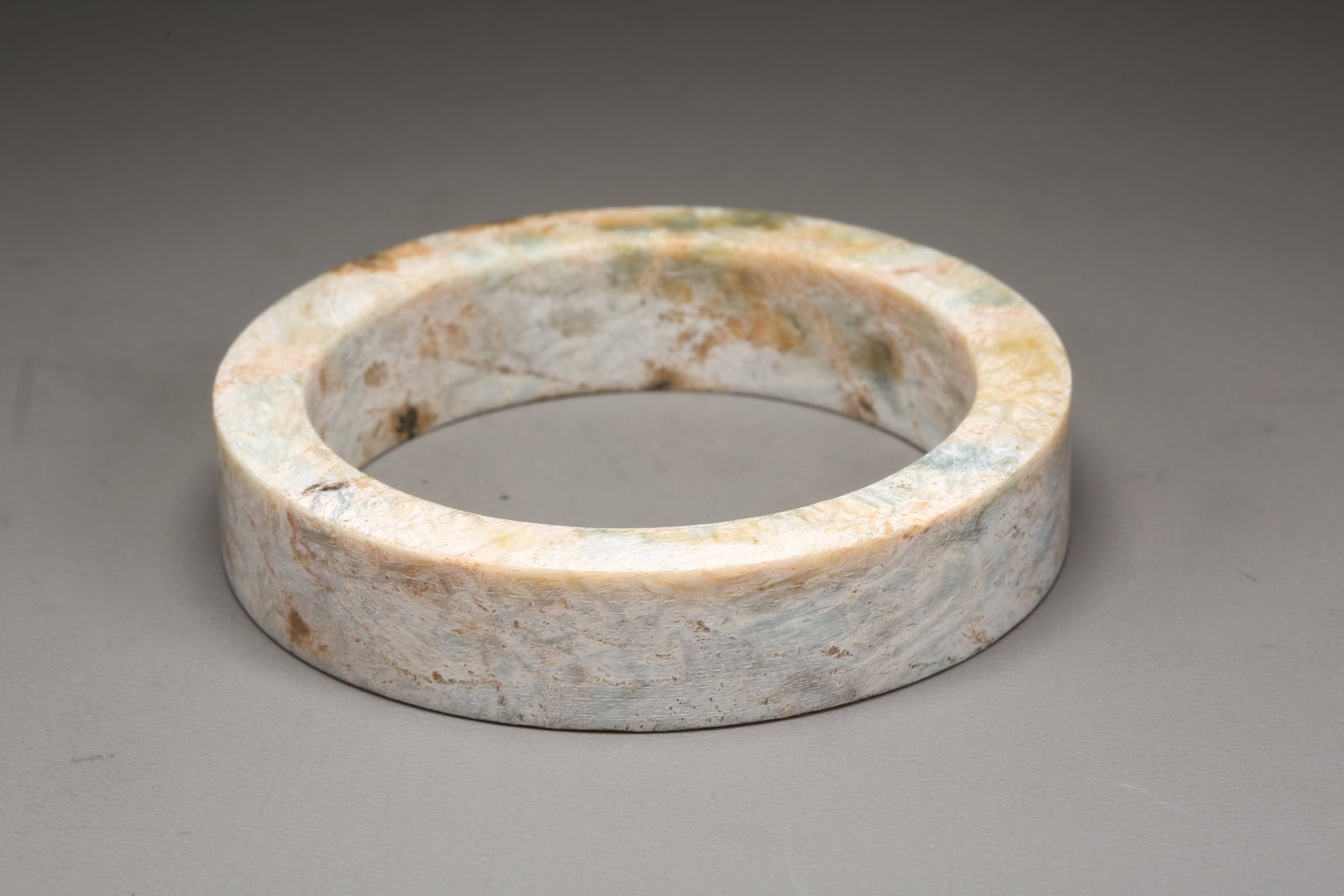 A ANCIENT JADE RING - 6
