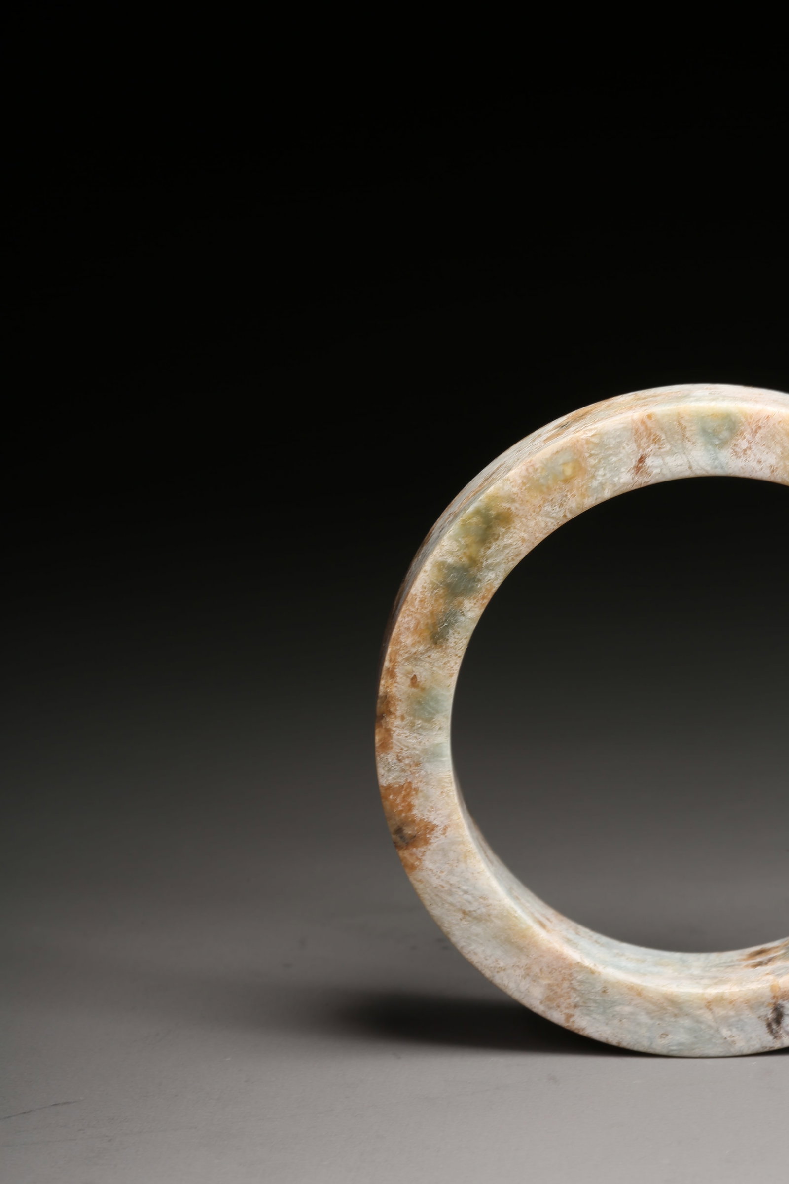 A ANCIENT JADE RING - 8