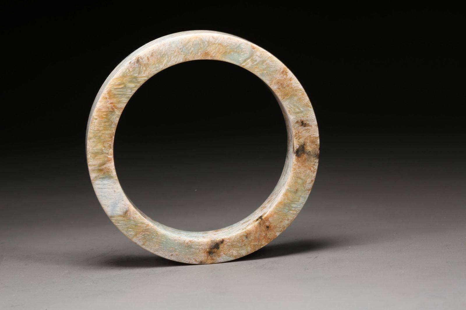 A ANCIENT JADE RING - 9