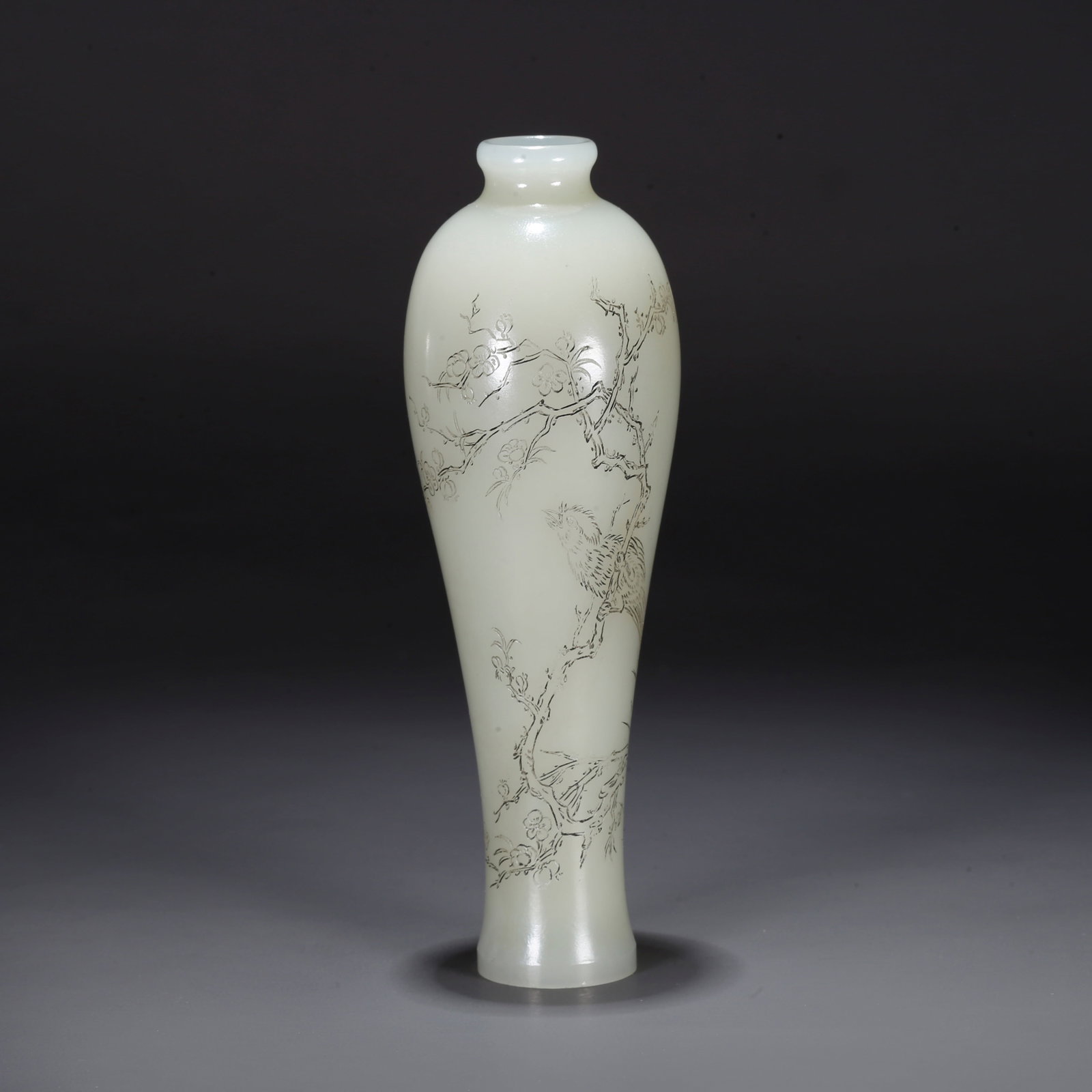 A CARVED HETIAN JADE PLUM VASE WITH FLOWER AND BIRD PATTERN: Carved Hetian Jade Plum Vase with Flower and Bird Pattern