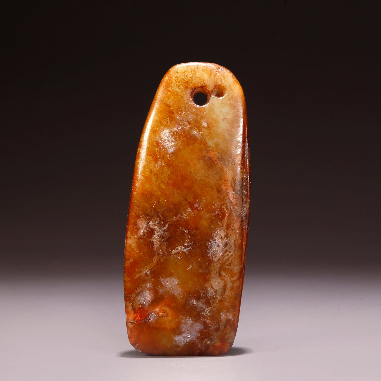 A ANCIENT JADE AXE (1 of 9)