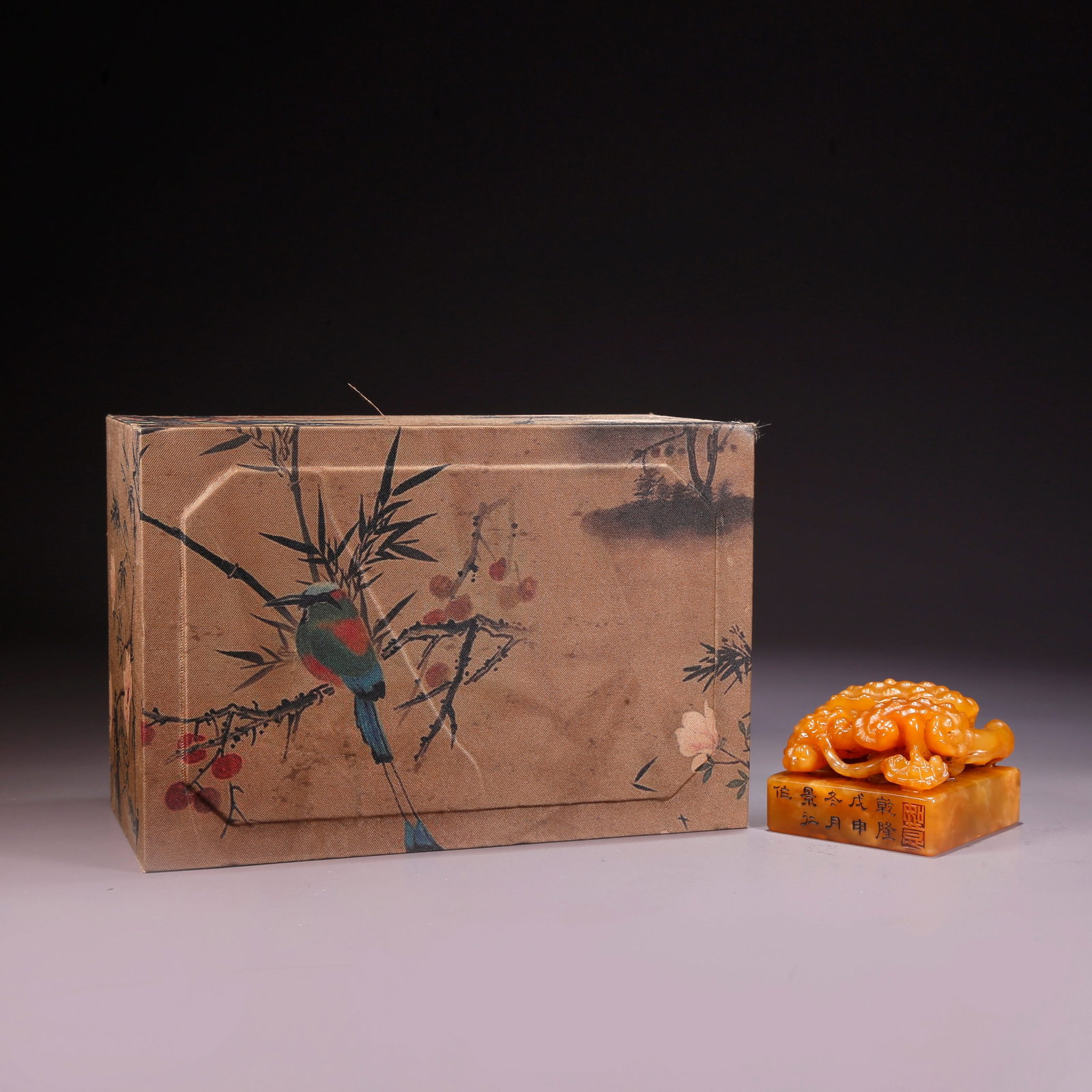 A SHOUSHAN TIANHUANG STONE LINGZHI-HEAD SEAL (1 of 9)