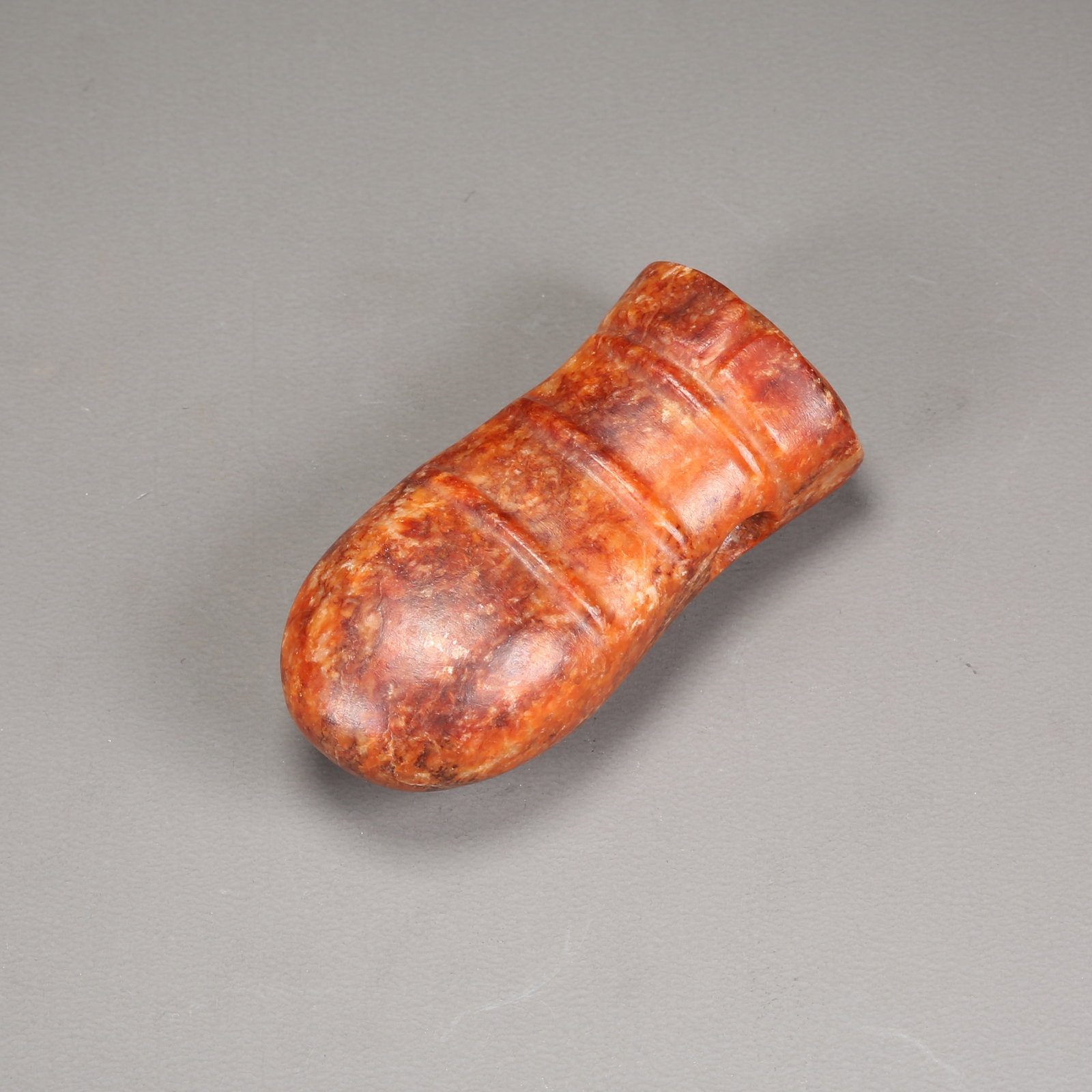A ANCIENT HONGSHAN CULTURE JADE CICADA: Ancient Hongshan Culture Jade Cicada
