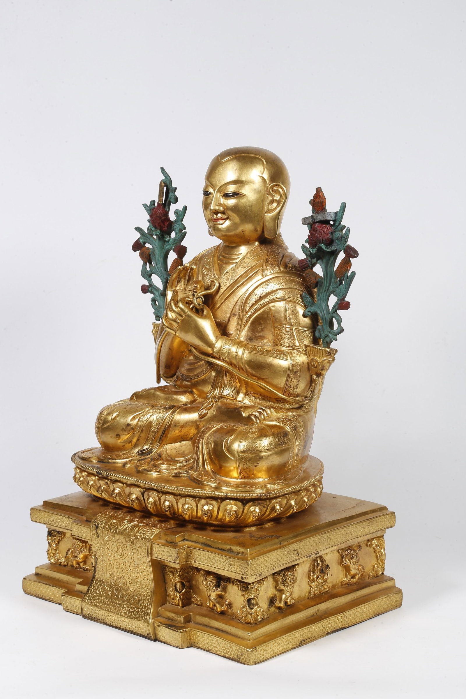 A GILT-BRONZE MASTER STATUE - 4