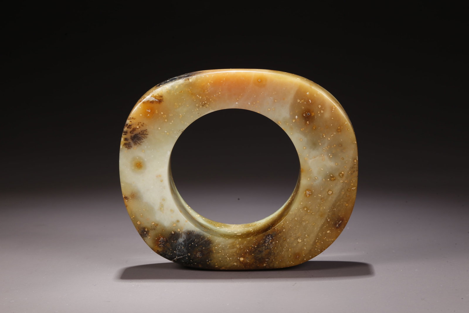 A ANCIENT JADE BI RING - 4