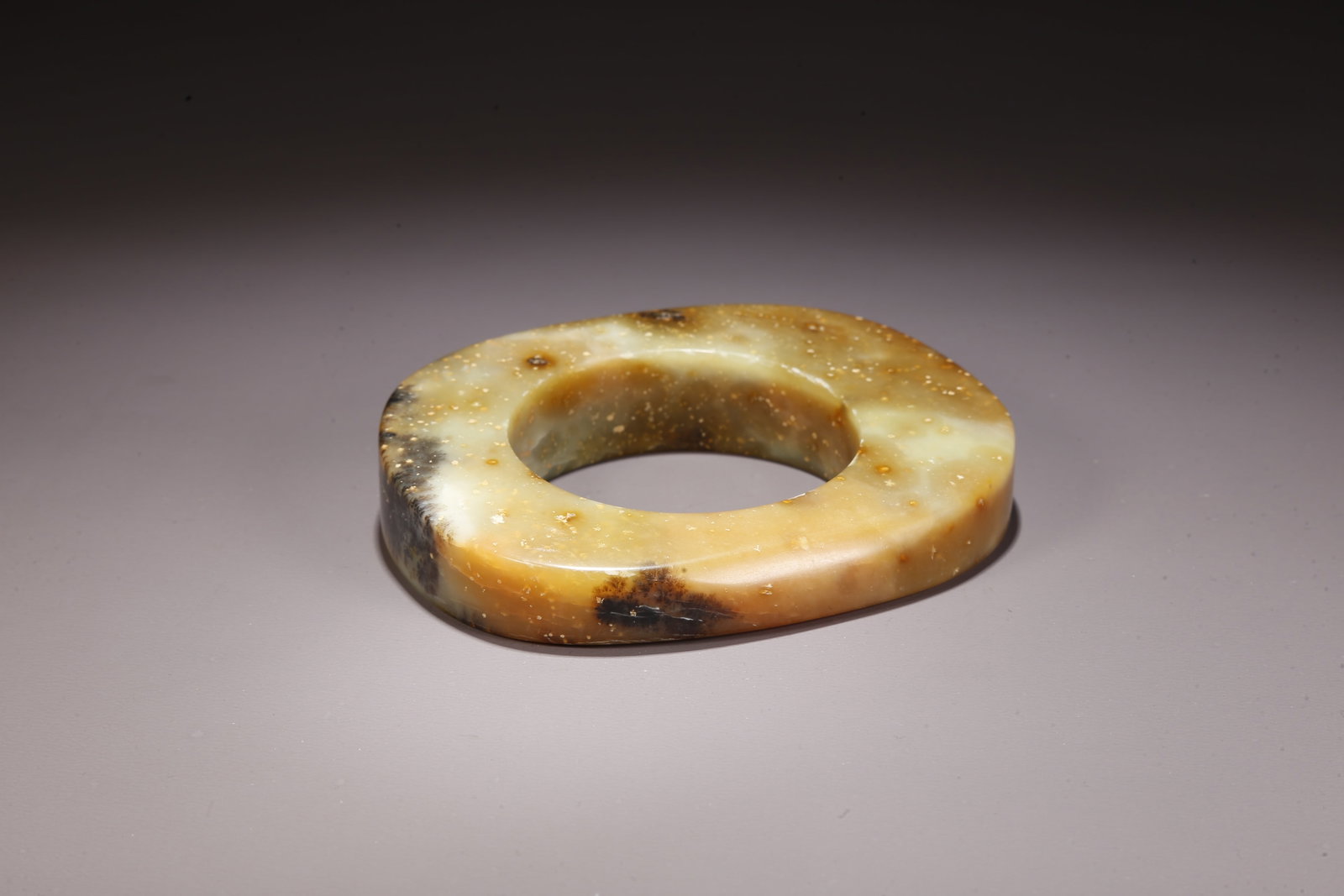 A ANCIENT JADE BI RING - 5