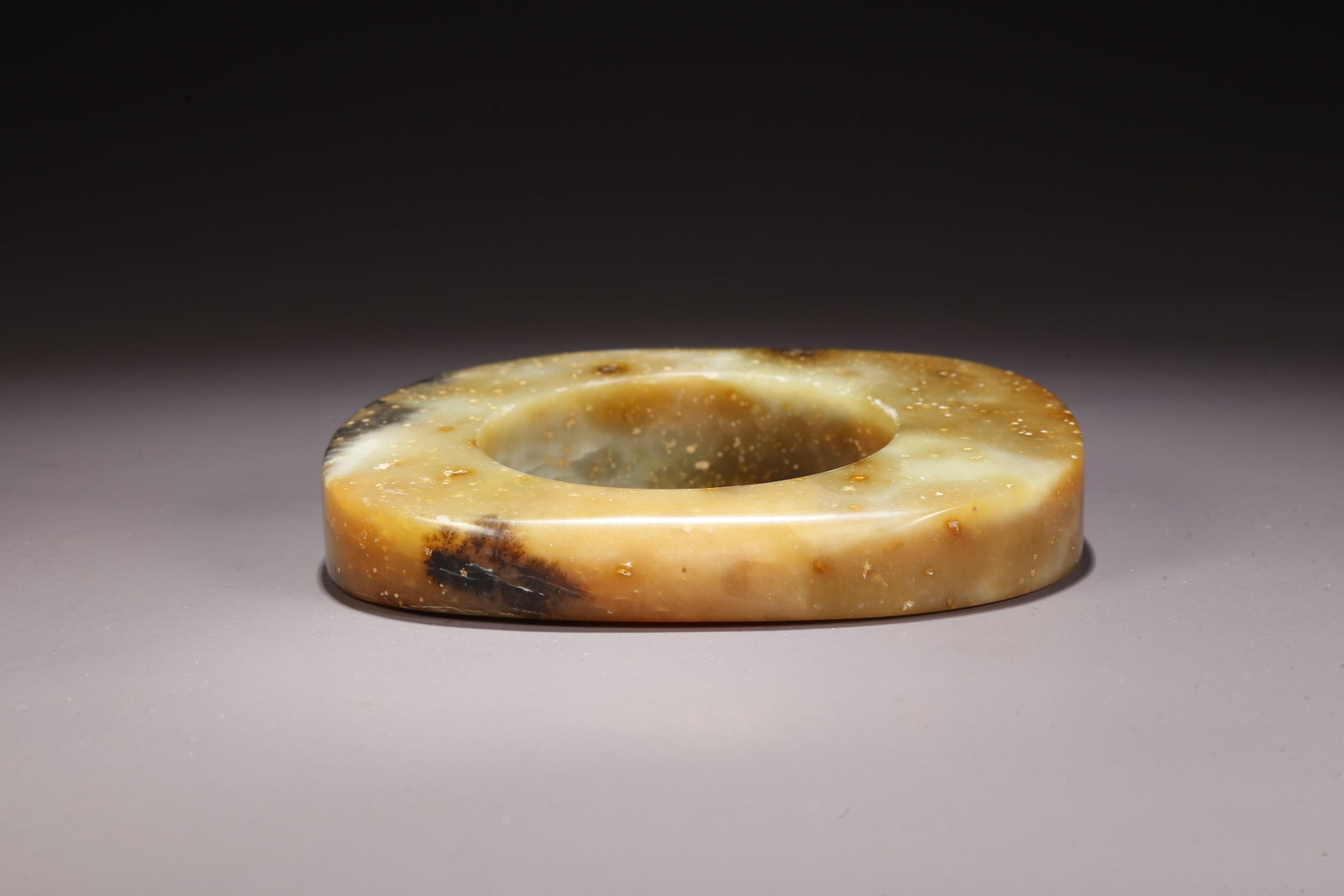 A ANCIENT JADE BI RING - 6