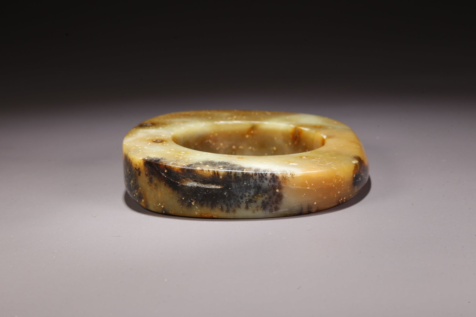 A ANCIENT JADE BI RING - 9