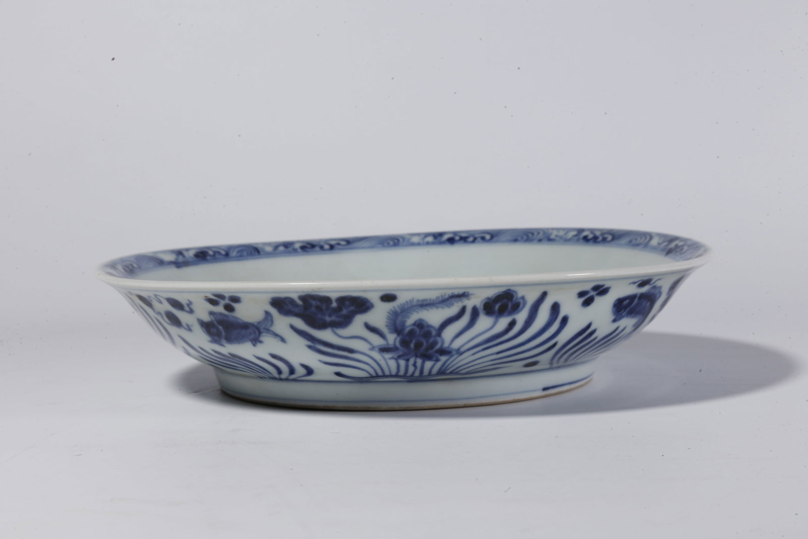 A BLUE-AND-WHITE JADE ALGAE PATTERN PLATE - 5