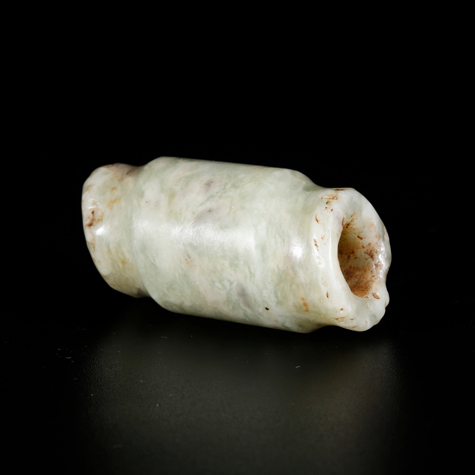 A ARCHAIC JADE CARVED LEZI BEAD (1 of 9)