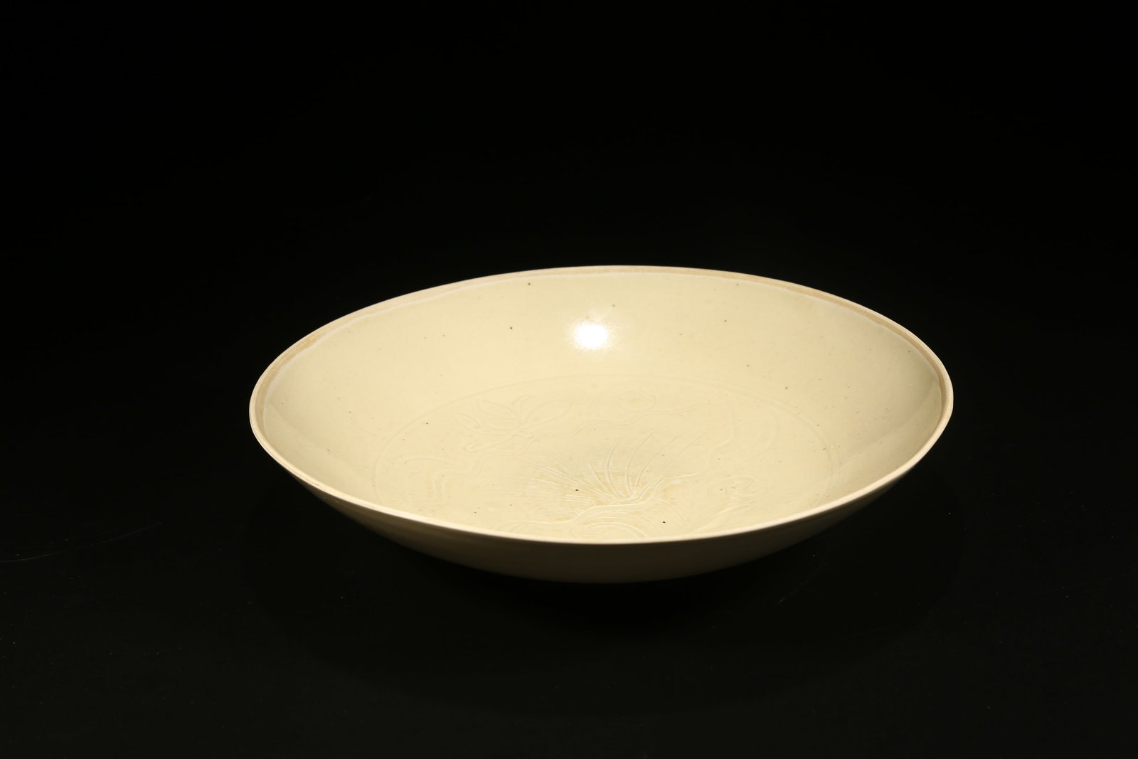 A DING WARE PLATE - 2