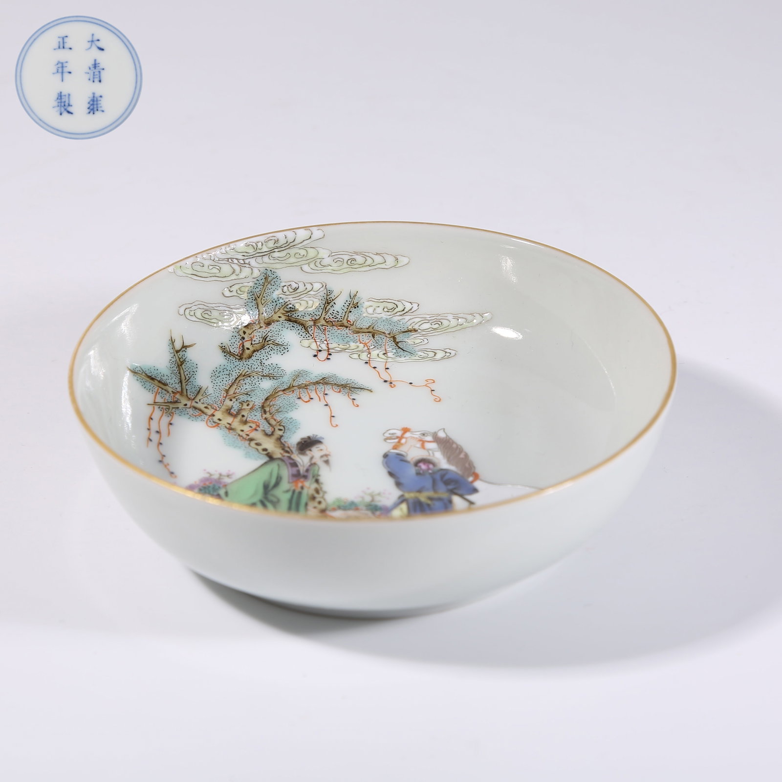 A FAMILLE-ROSE FIGURE STORY SMALL DISH (1 of 8)