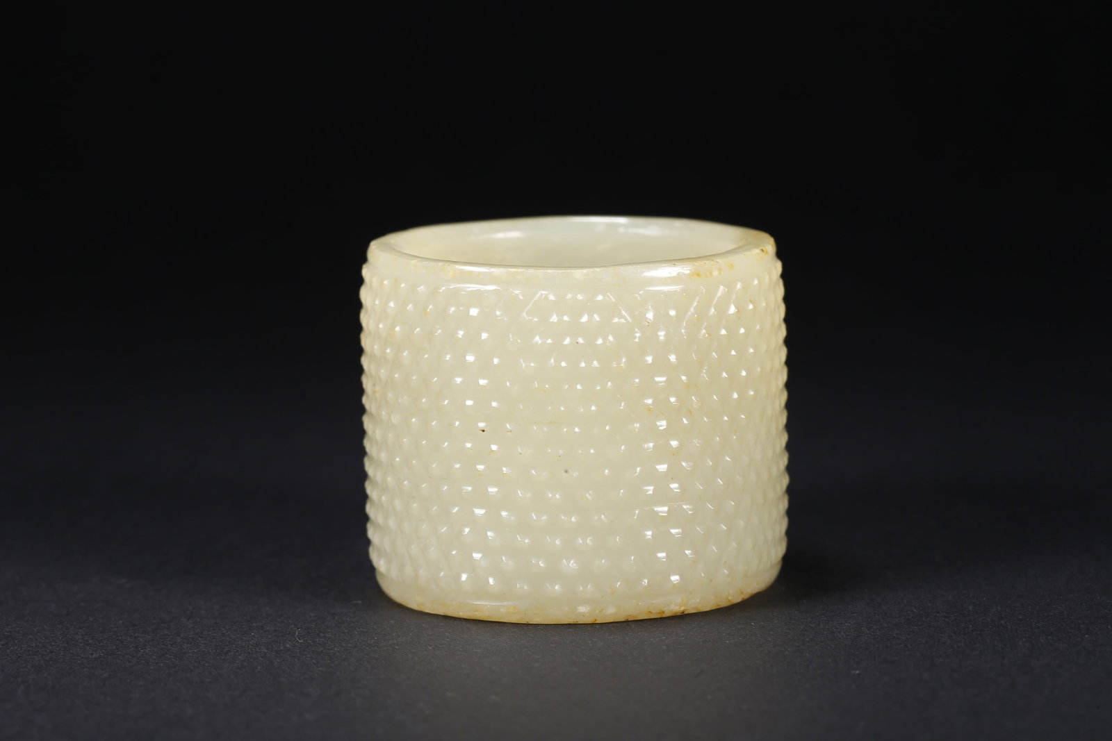 A HETIAN JADE FIGURINE - 3