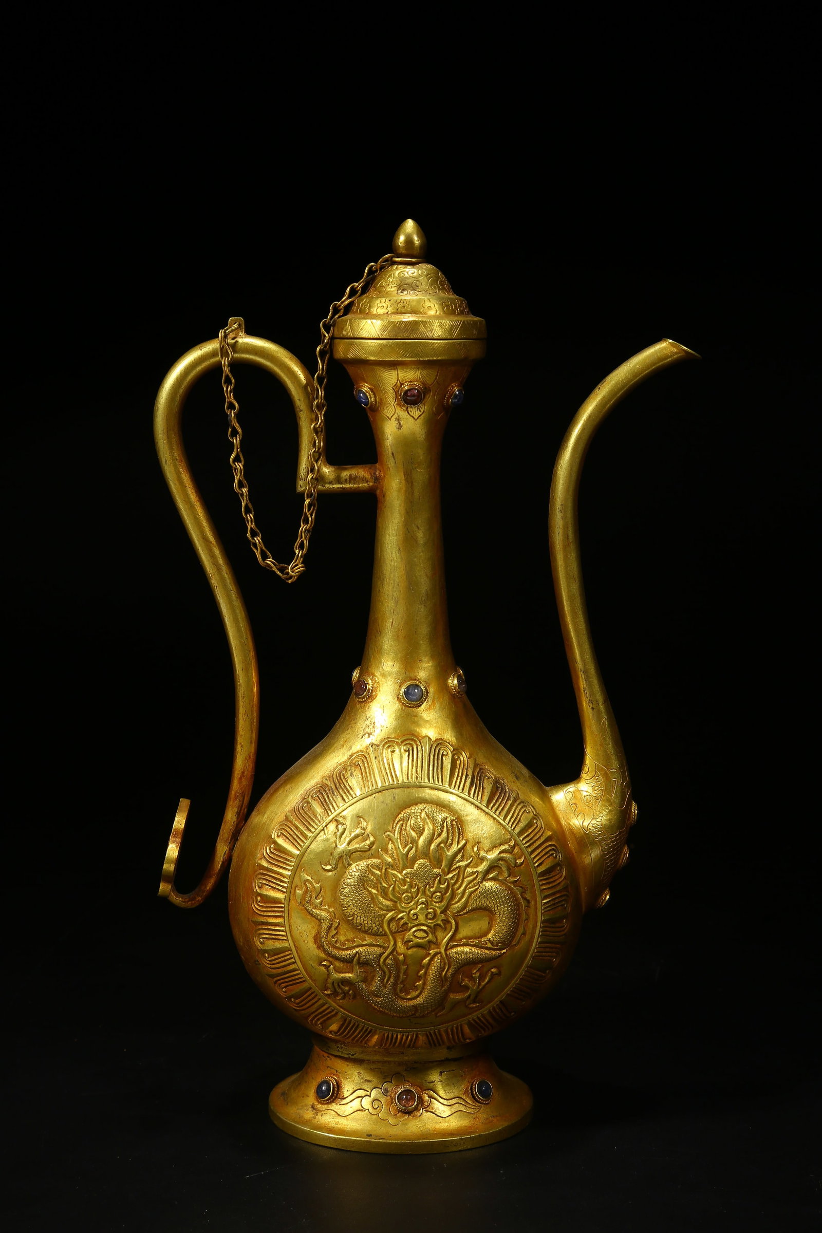 A BRONZE GILT EWER WITH DRAGON PATTERN - 7