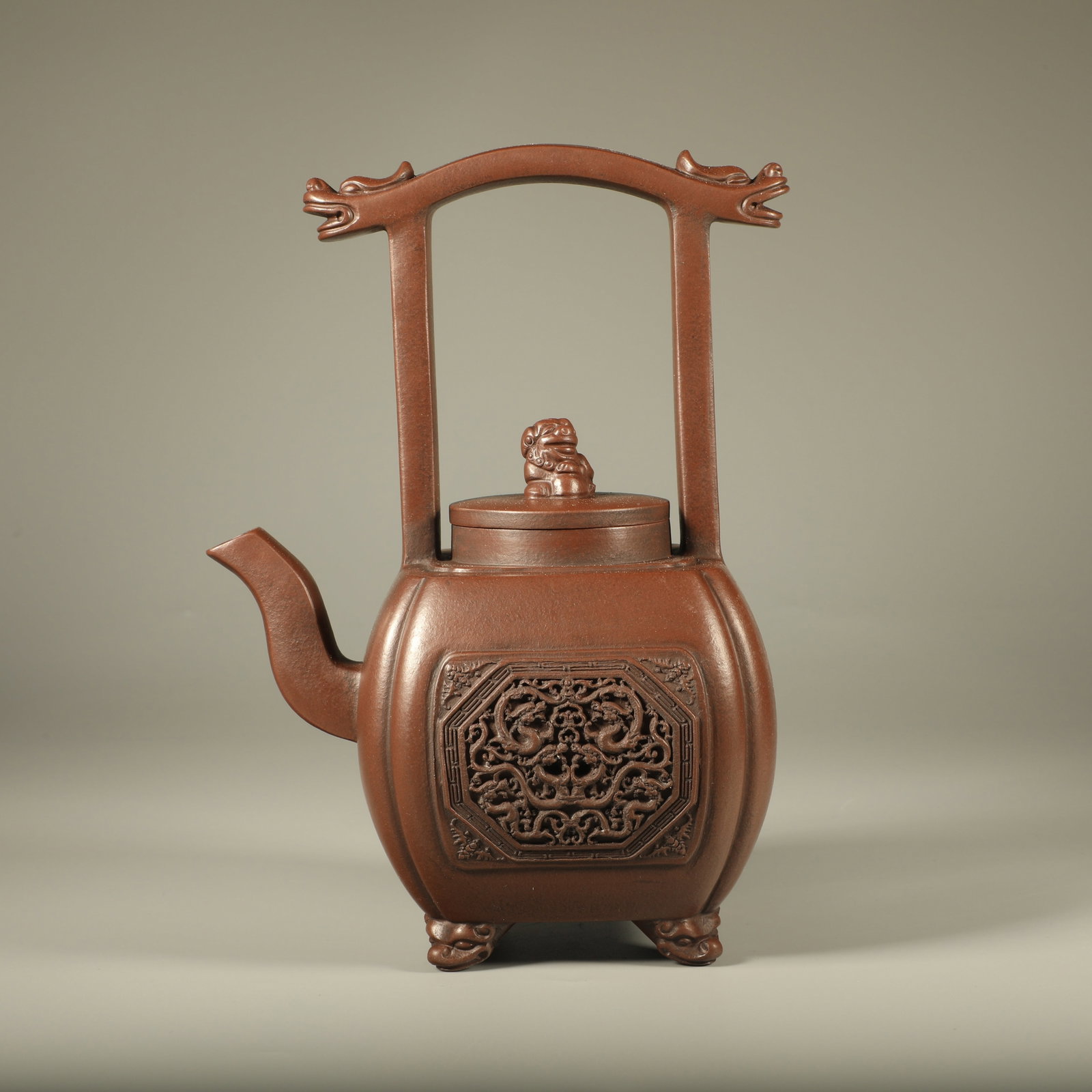 A PURPLE CLAY DOUBLE DRAGON HANDLED POT (1 of 6)
