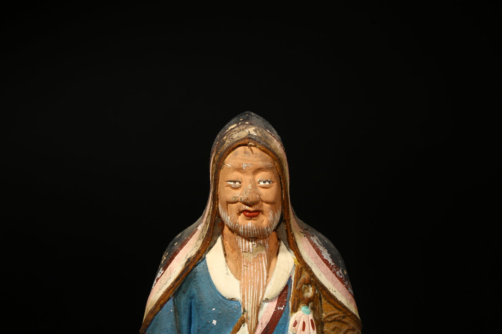 A POLYCHROME PAINTED CLAY FIGURE - 2