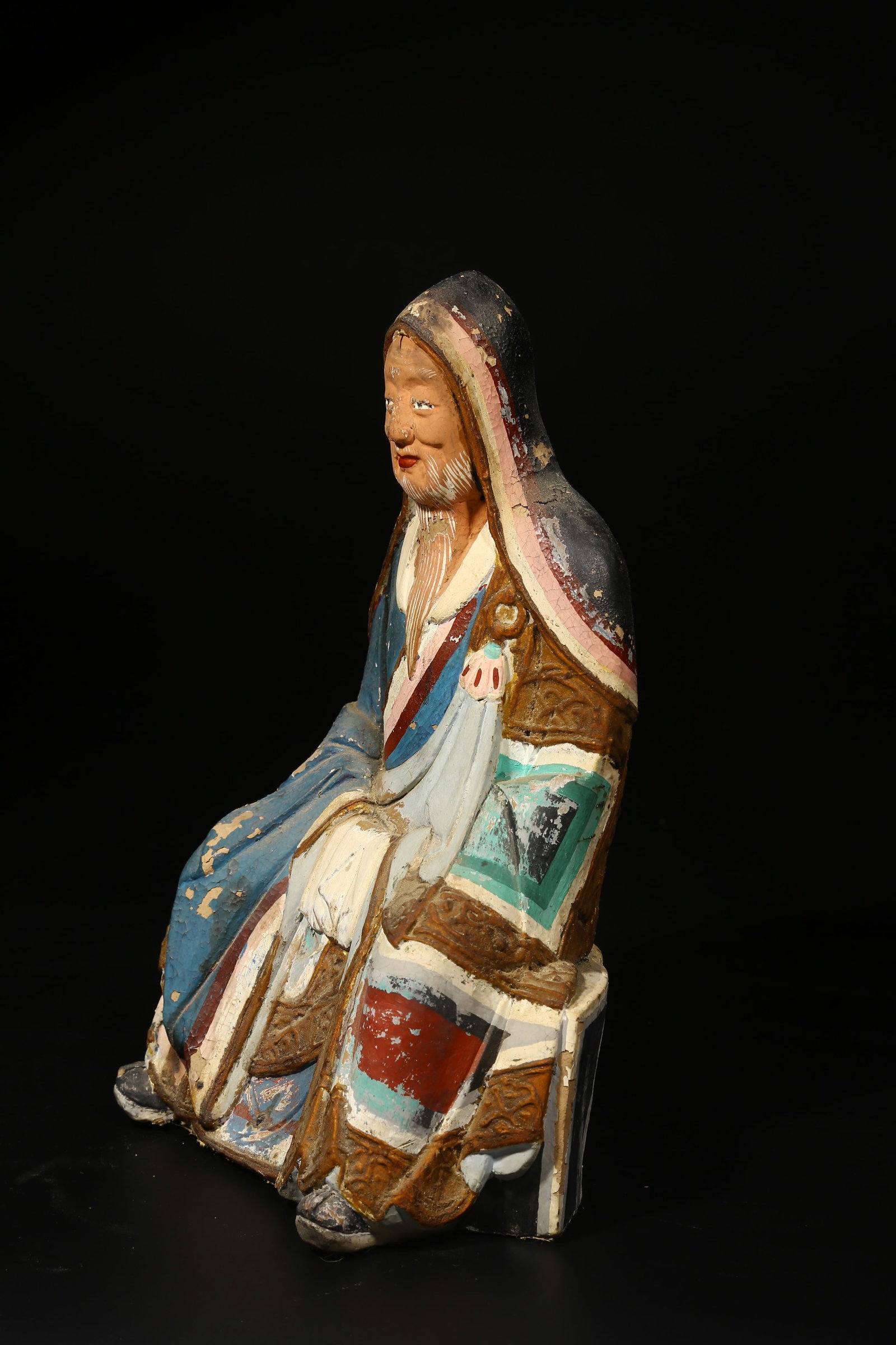 A POLYCHROME PAINTED CLAY FIGURE - 6