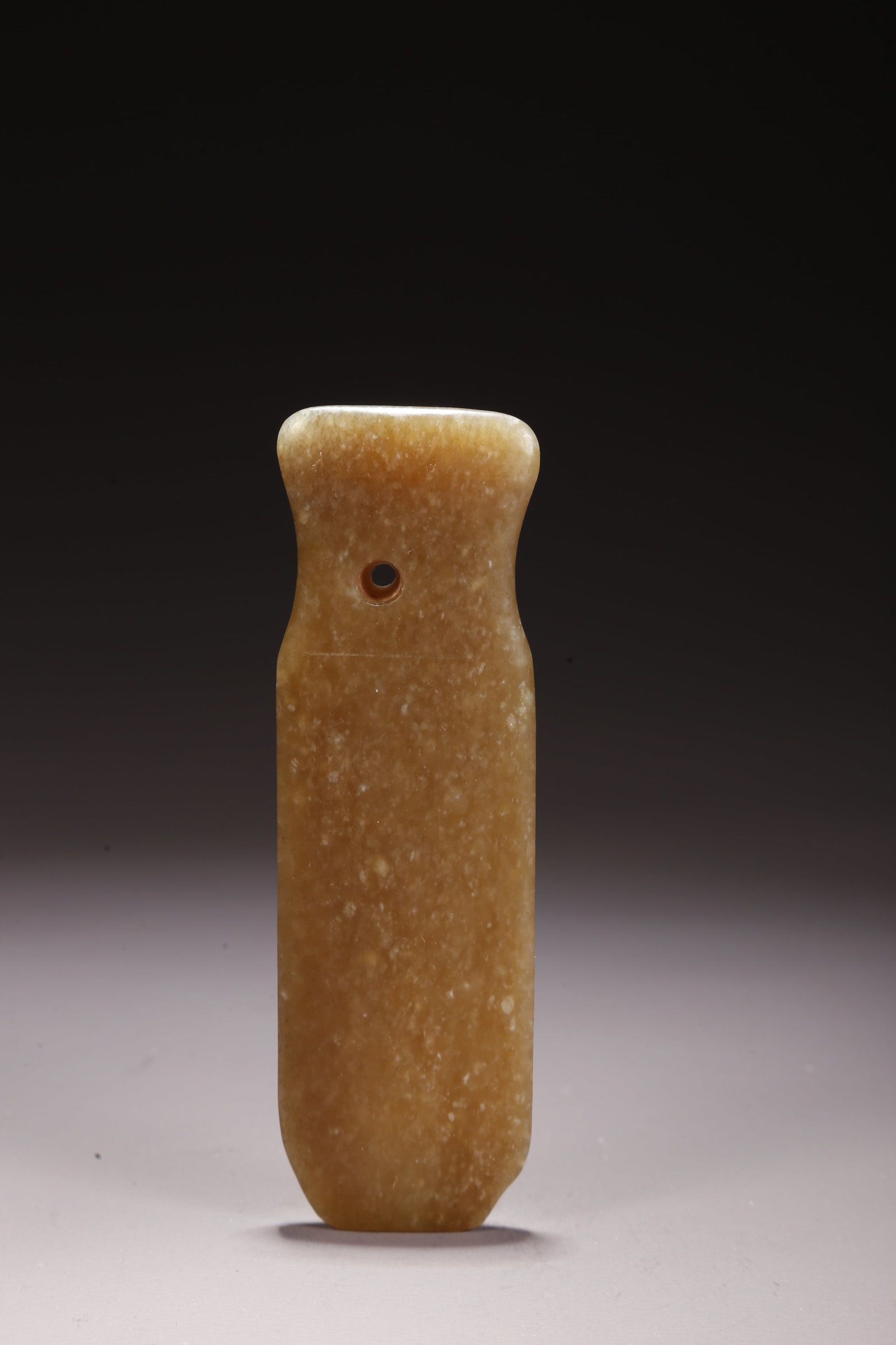A ANCIENT JADE HANDLE-SHAPED OBJECT - 9