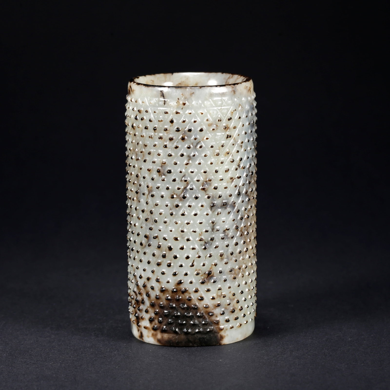 A HETIAN JADE FIGURINE (1 of 9)