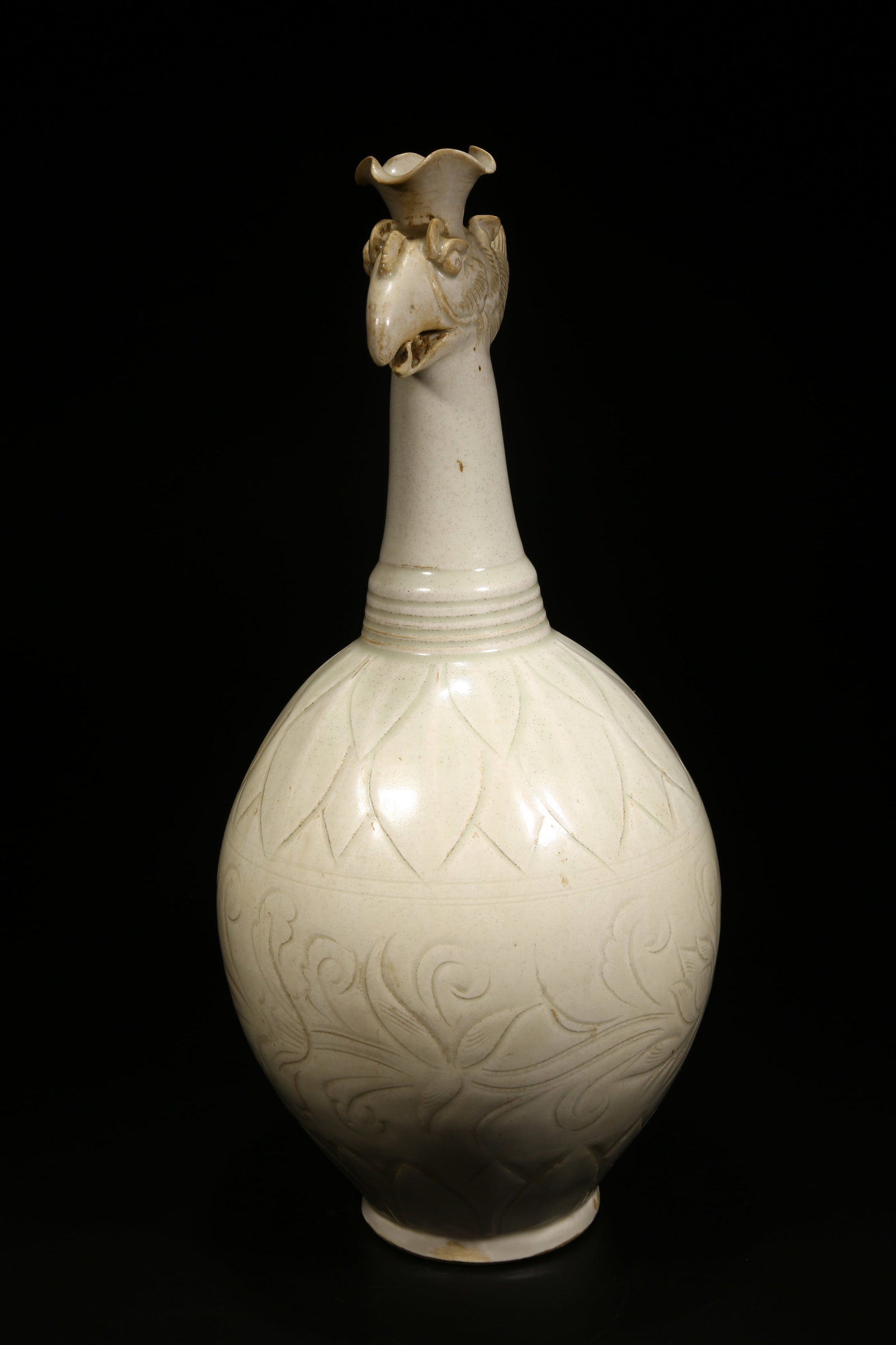 A DING WARE PHOENIX-HEAD EWER - 5