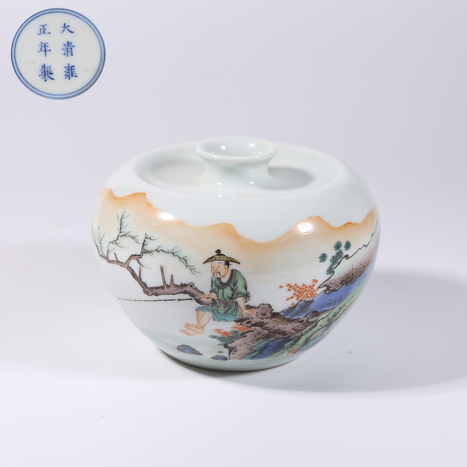 A FAMILLE-ROSE FISHING SCENE APPLE-SHAPED VASE (1 of 9)