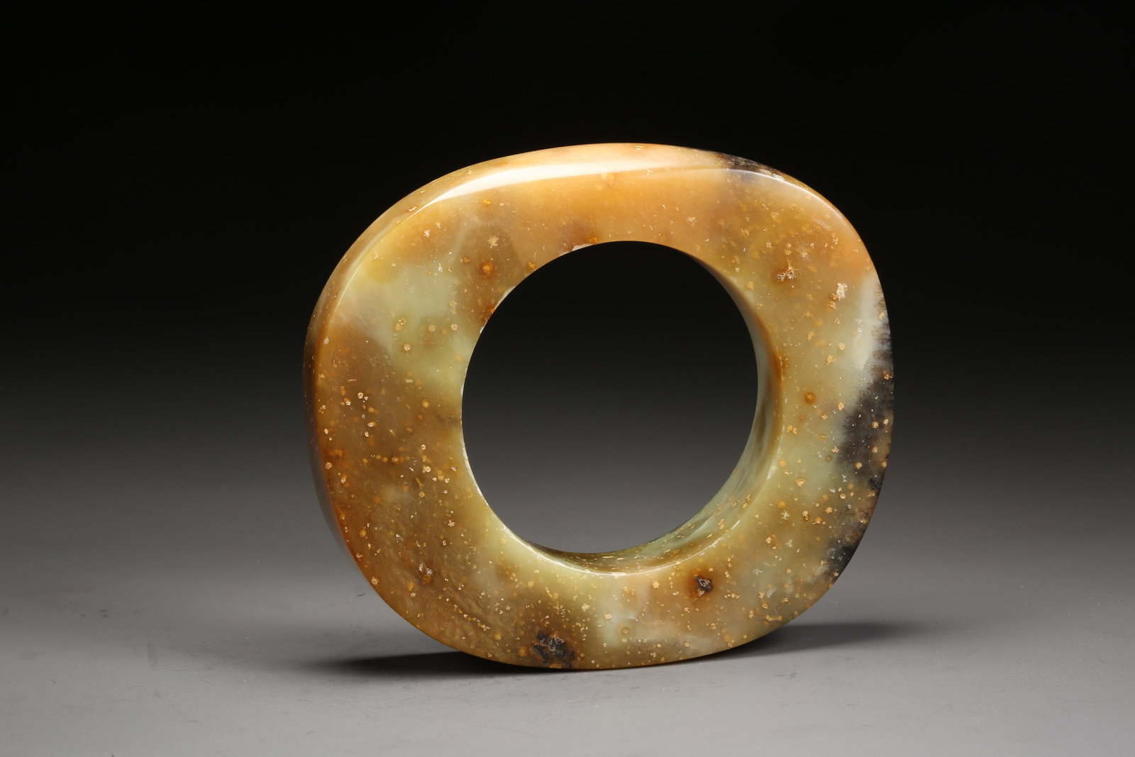 A ANCIENT JADE YUAN - 10