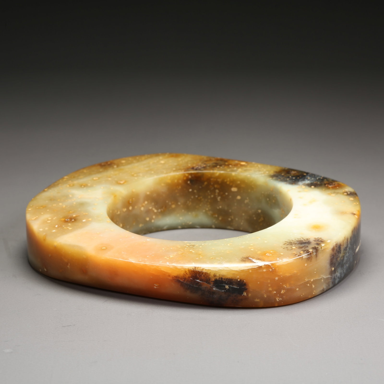 A ANCIENT JADE YUAN (1 of 10)