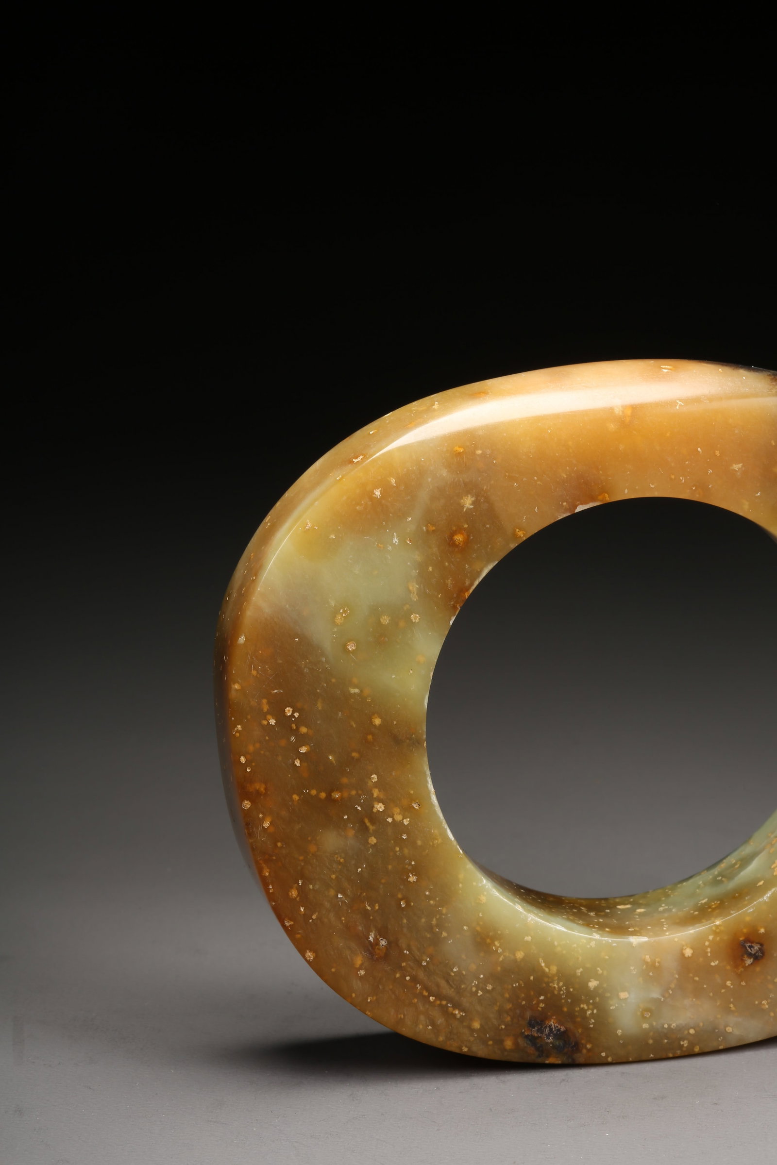 A ANCIENT JADE YUAN - 9