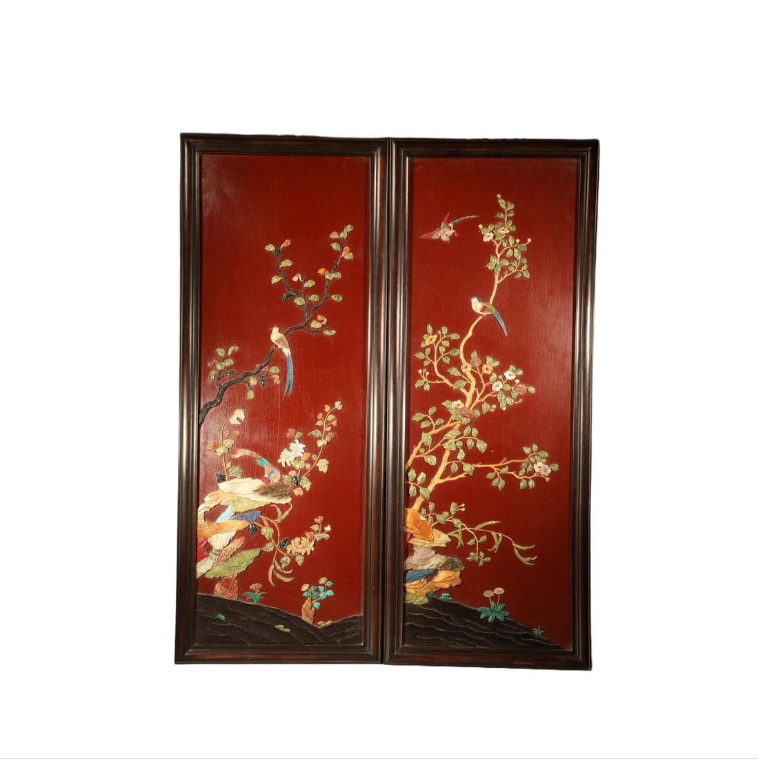 A PAIR OF RED SANDALWOOD LACQUERED HANGING SCREENS INLAID WITH PRECIOUS FLORAL AND BIRD DECORATIONS (1 of 6)
