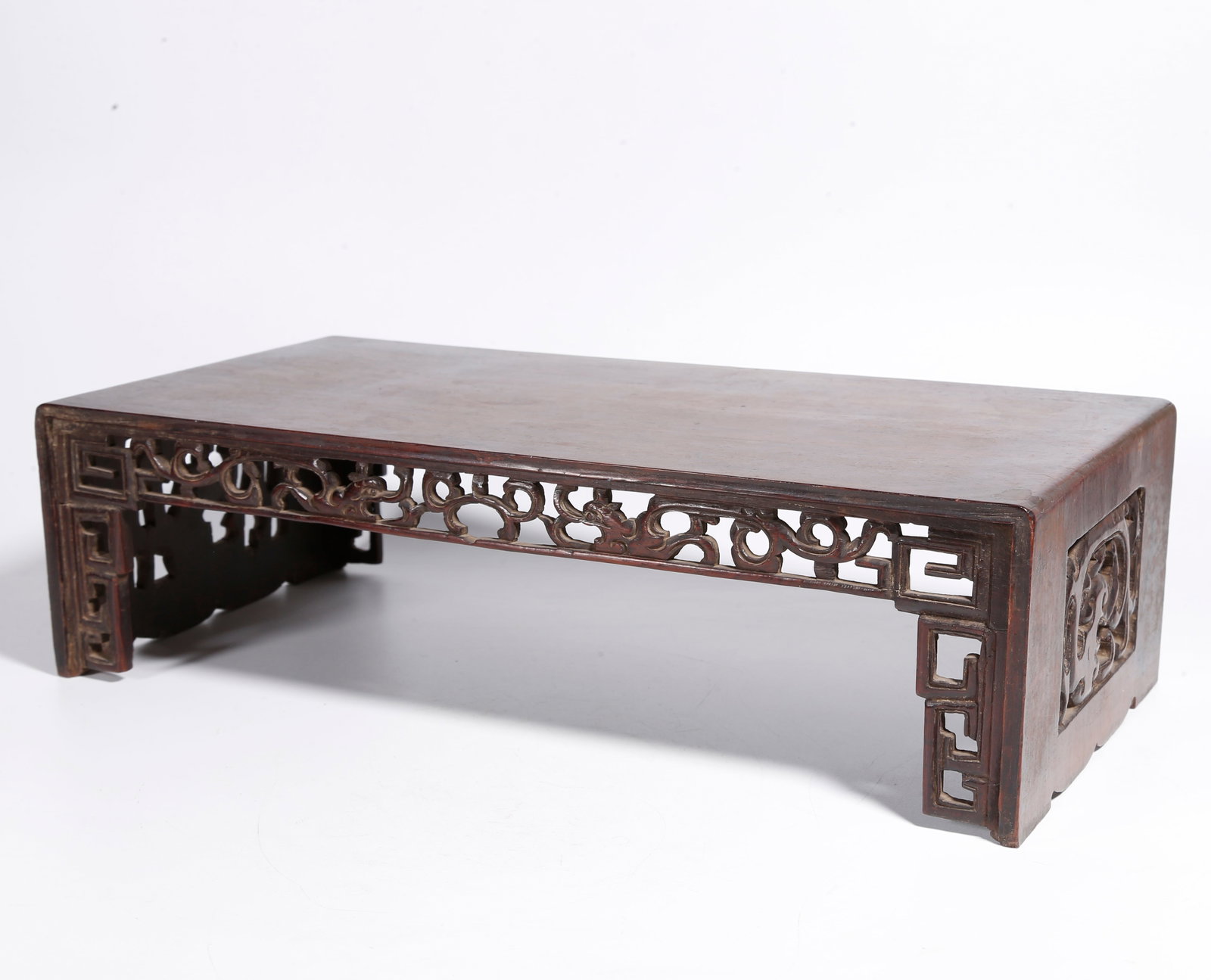 A MAHOGANY SMALL STAND: Mahogany Small Stand