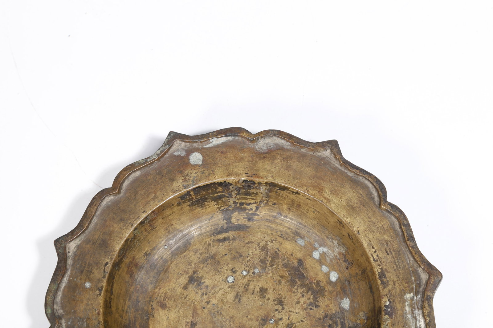 A BRONZE INCENSE TRAY - 2