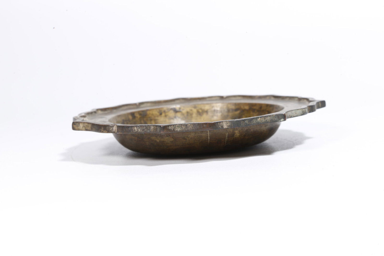 A BRONZE INCENSE TRAY - 6