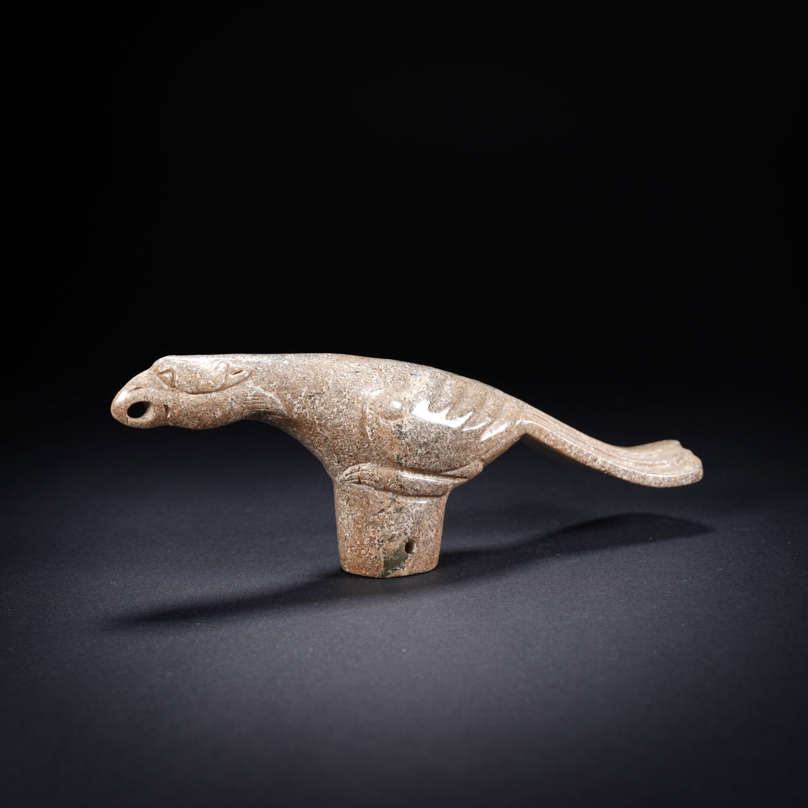 A ANCIENT JADE PHOENIX-BIRD STAFF HEAD: Ancient jade phoenix-bird staff head