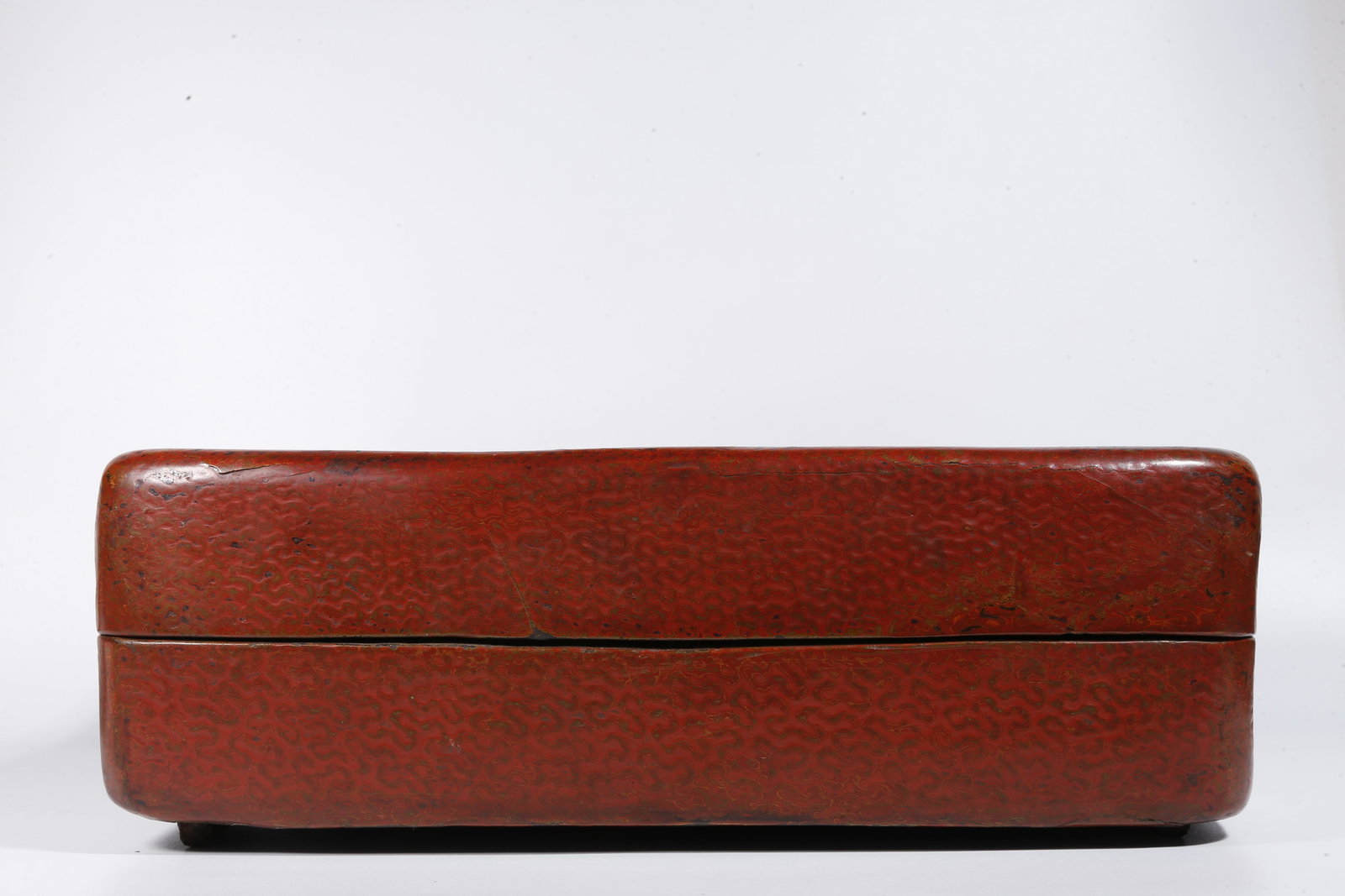 A LACQUER COVERED BOX - 4