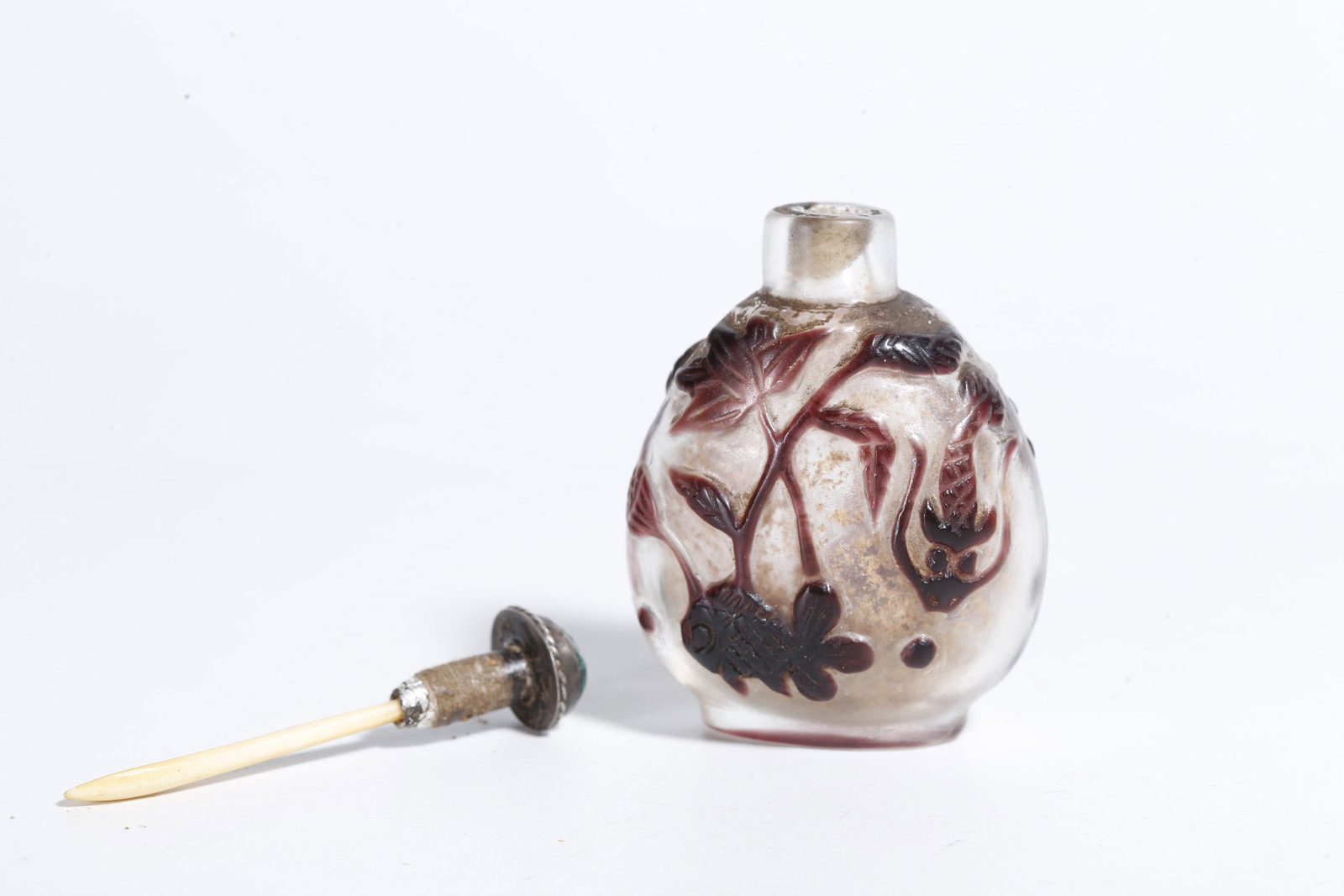 A GLASS SNUFF BOTTLE - 7