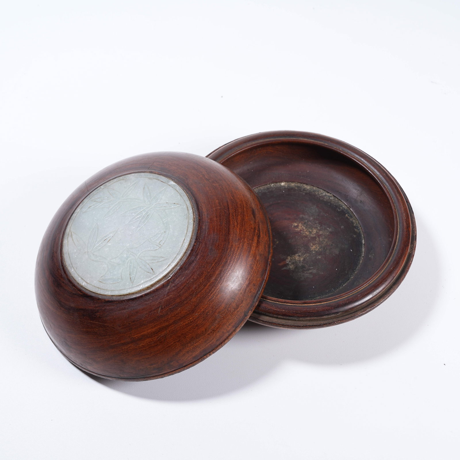 A HUANGHUALI COVERED BOX INLAID WITH HETIAN JADE FLORAL PATTERN: Huanghuali Covered Box Inlaid with Hetian Jade Floral Pattern