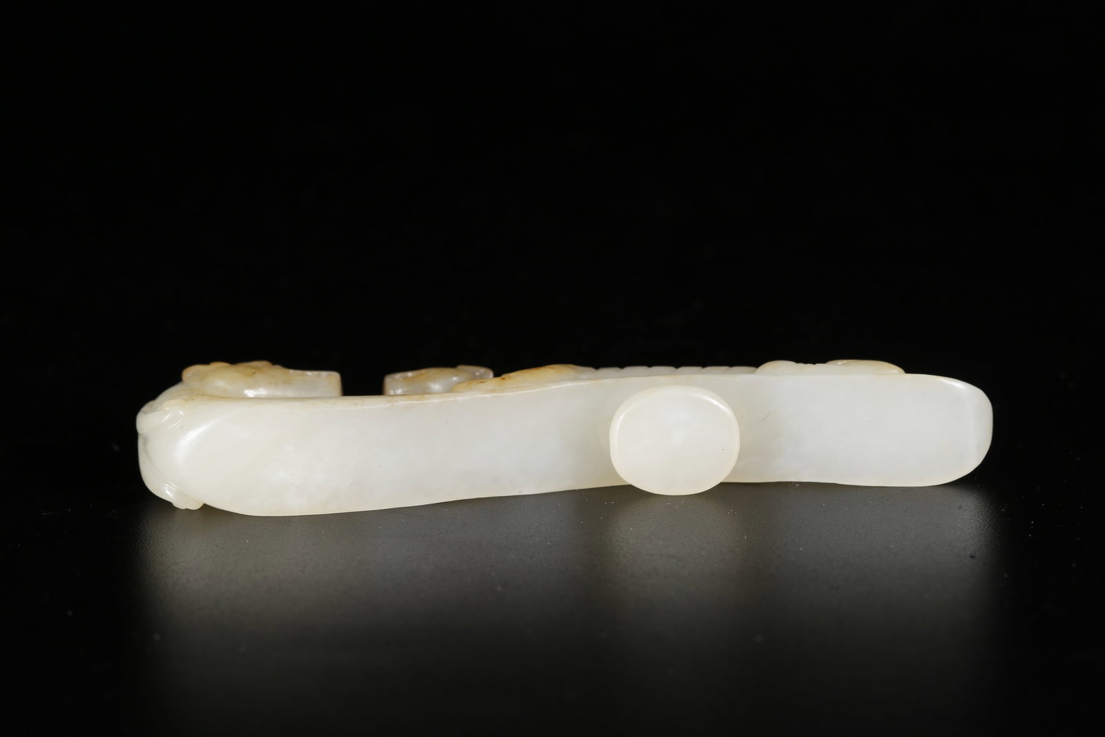 A HETIAN JADE DRAGON PATTERN BELT HOOK - 9