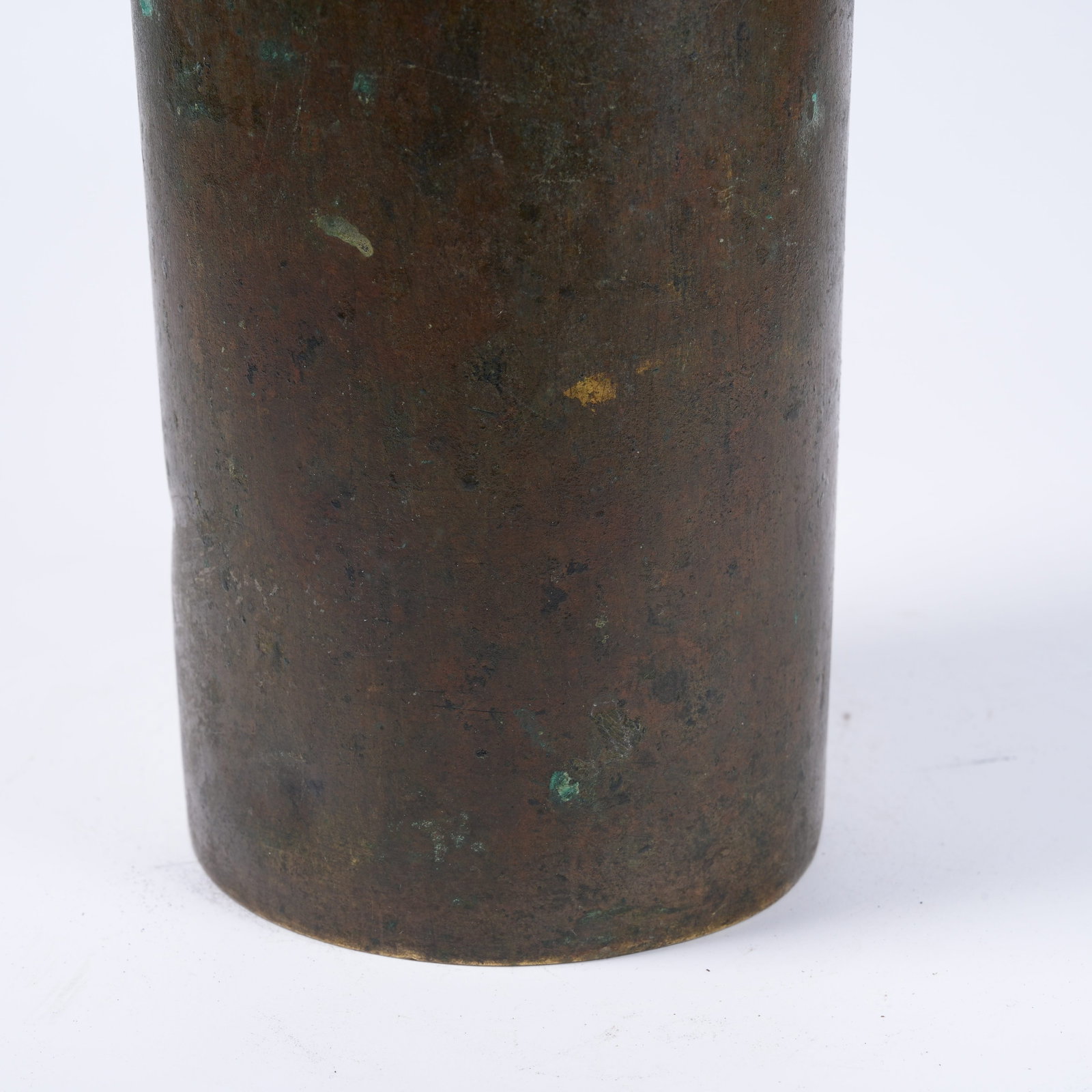 A BRONZE BRUSH POT - 6
