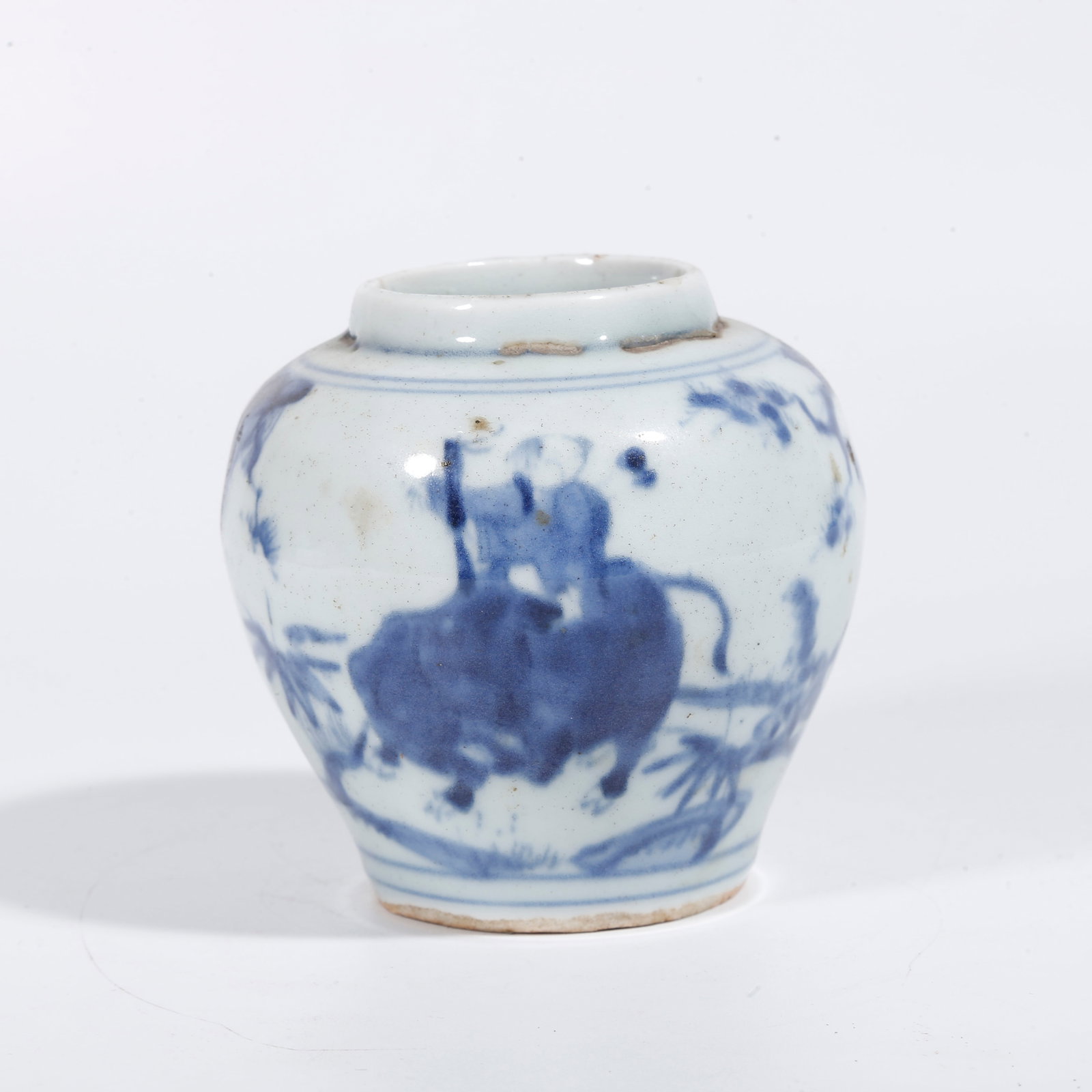 A BLUE AND WHITE BOY PATTERN JAR: Blue and White Boy Pattern Jar