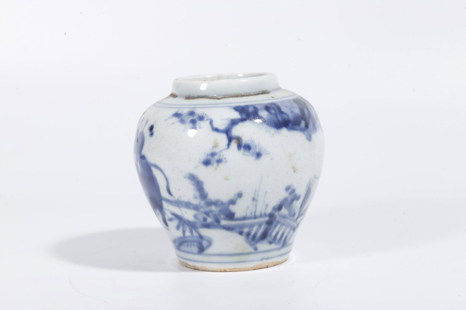 A BLUE AND WHITE BOY PATTERN JAR - 2