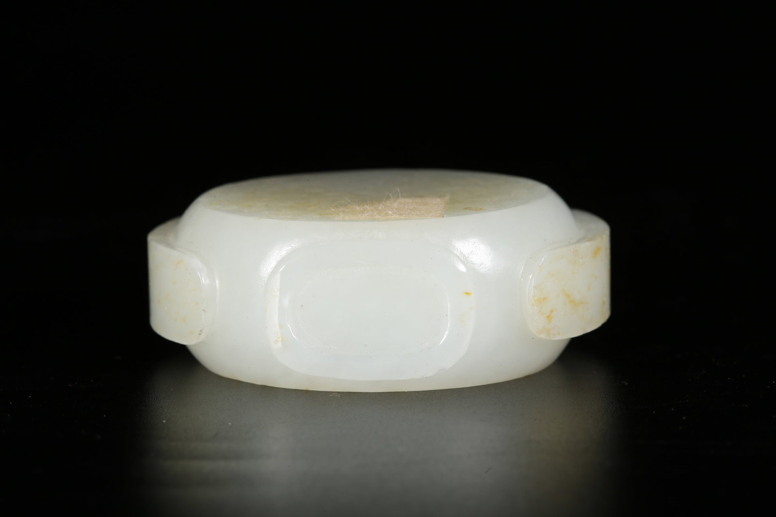 A HETIAN JADE SNUFF BOTTLE - 9