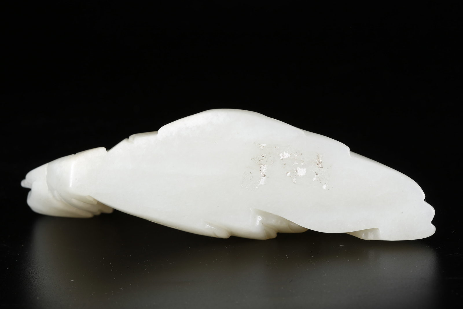 A HETIAN JADE MOUNTAIN FIGURINE ORNAMENT - 9