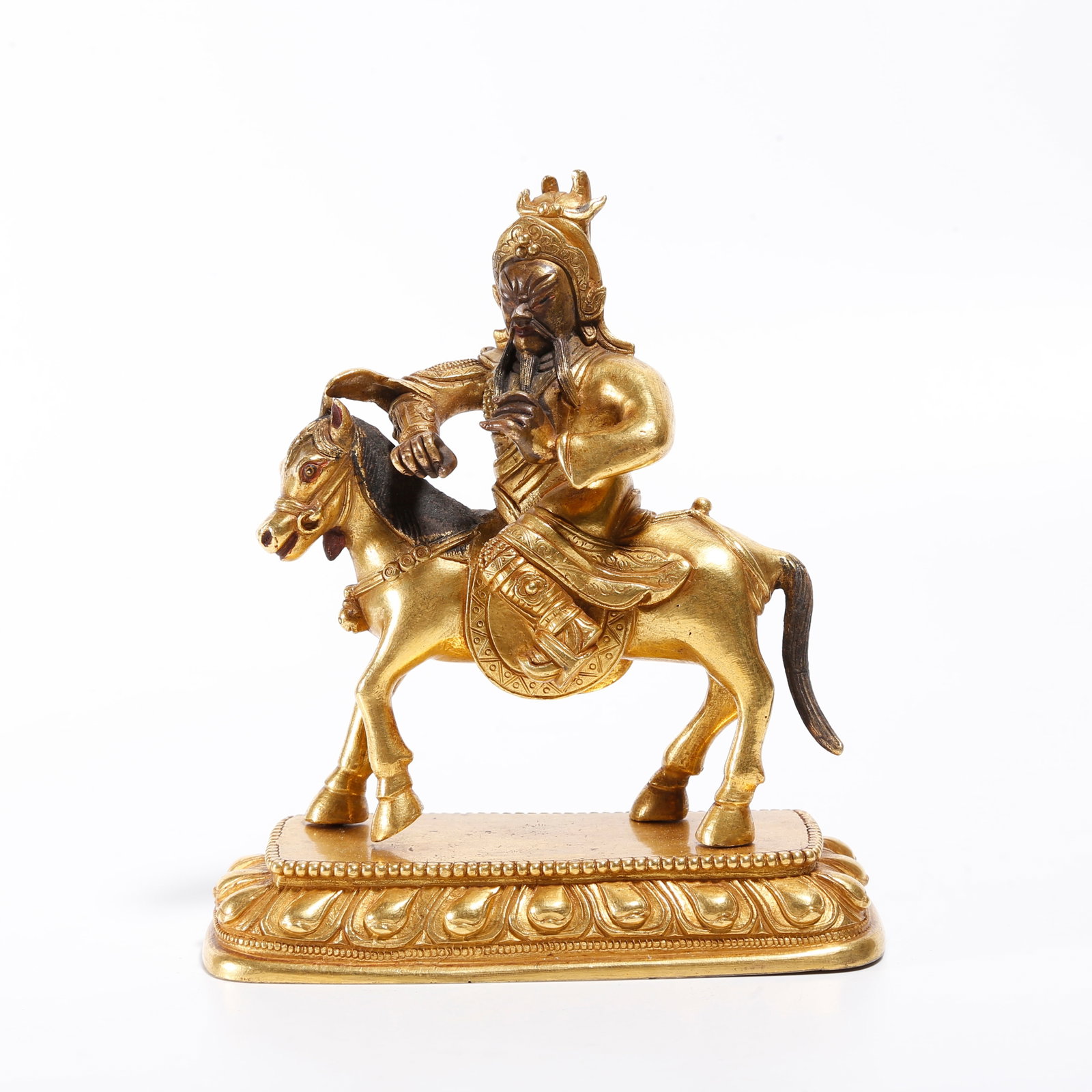 A GILT BRONZE GUAN GONG STATUE (1 of 10)