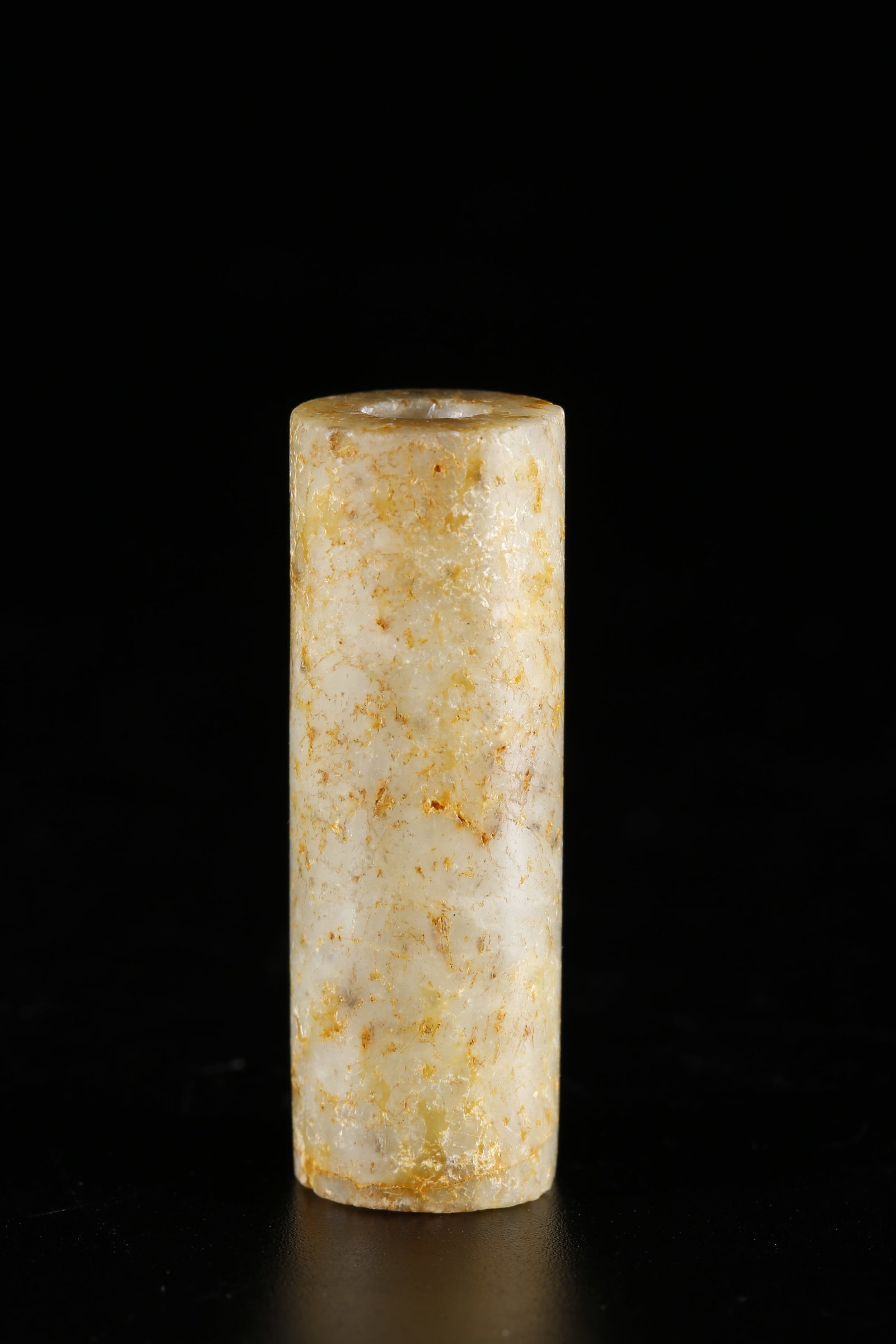 A HETIAN JADE BEAD - 2