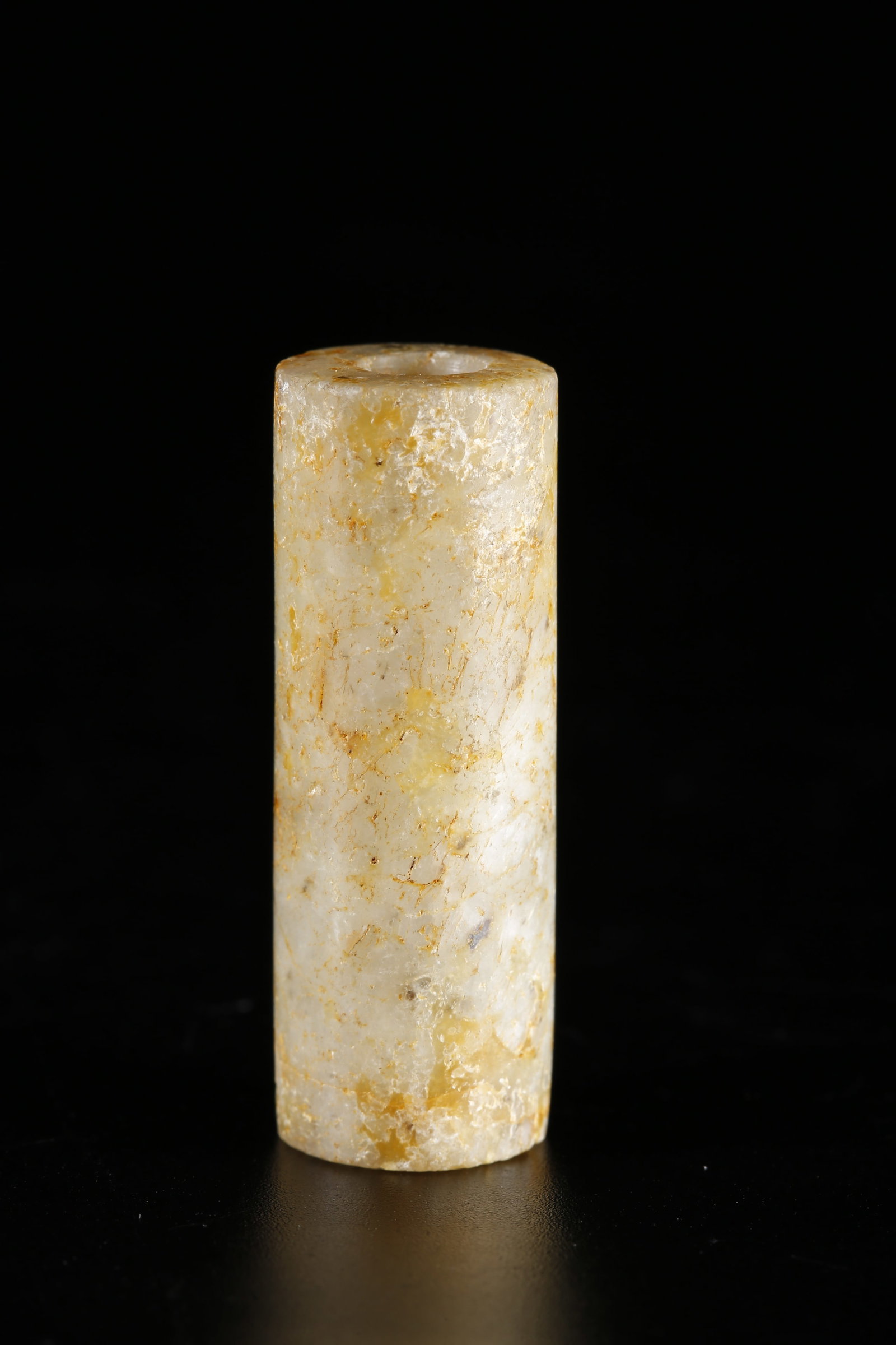 A HETIAN JADE BEAD - 4